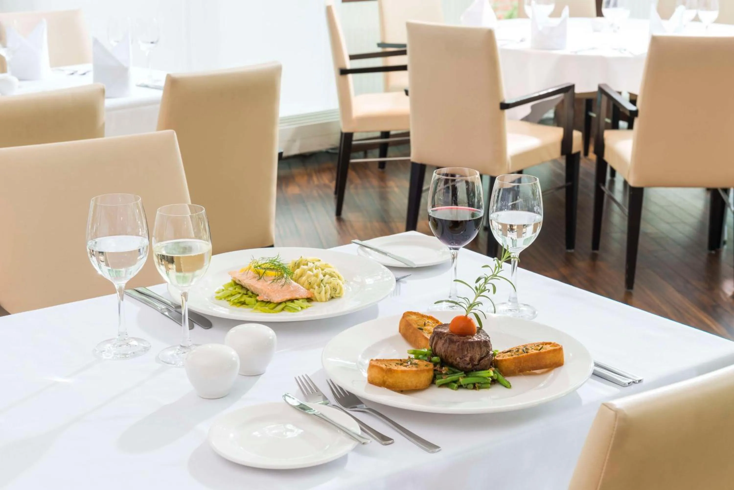 Food and drinks in NH Dresden Neustadt