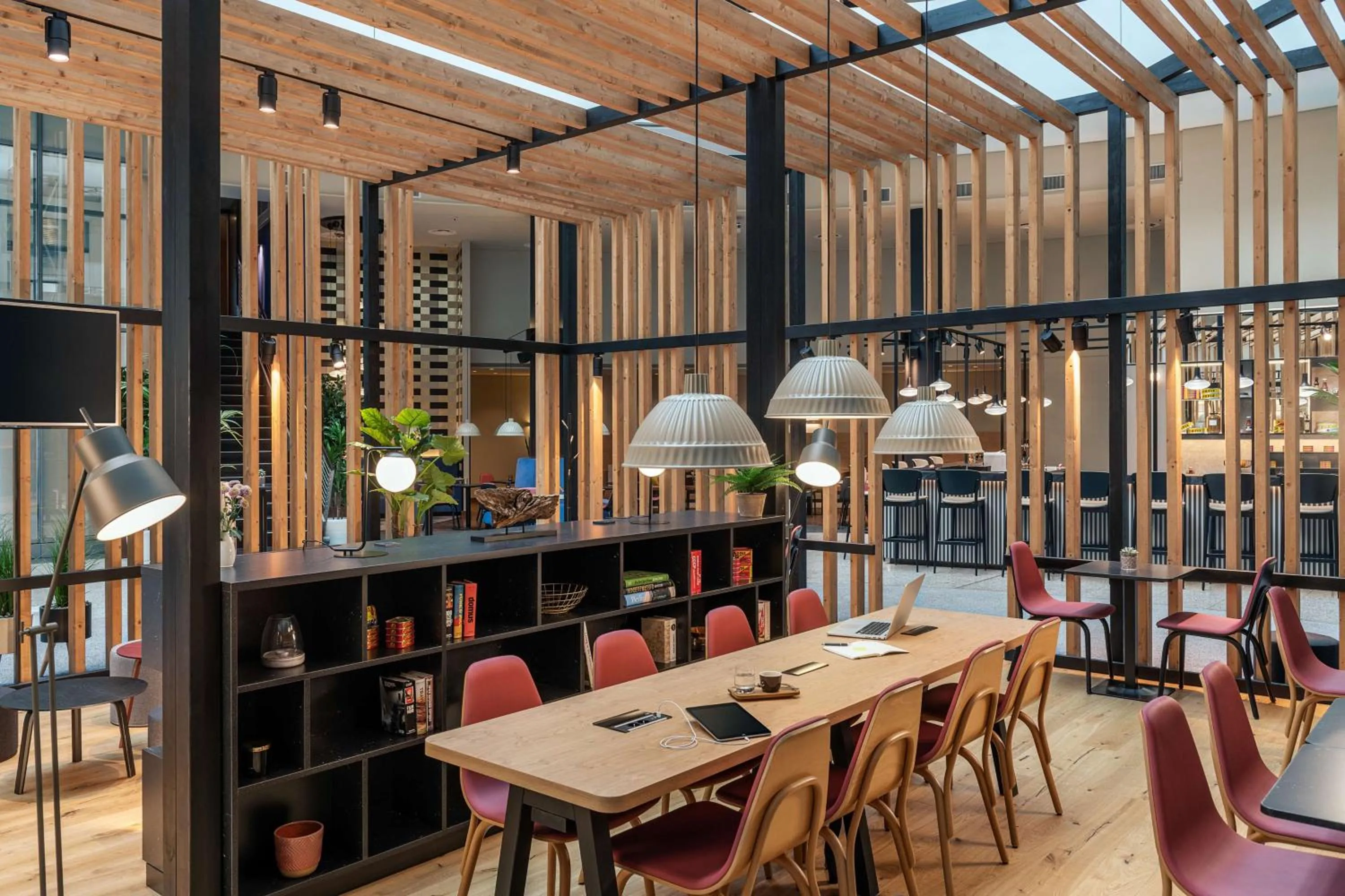 Lobby or reception in NH Düsseldorf City