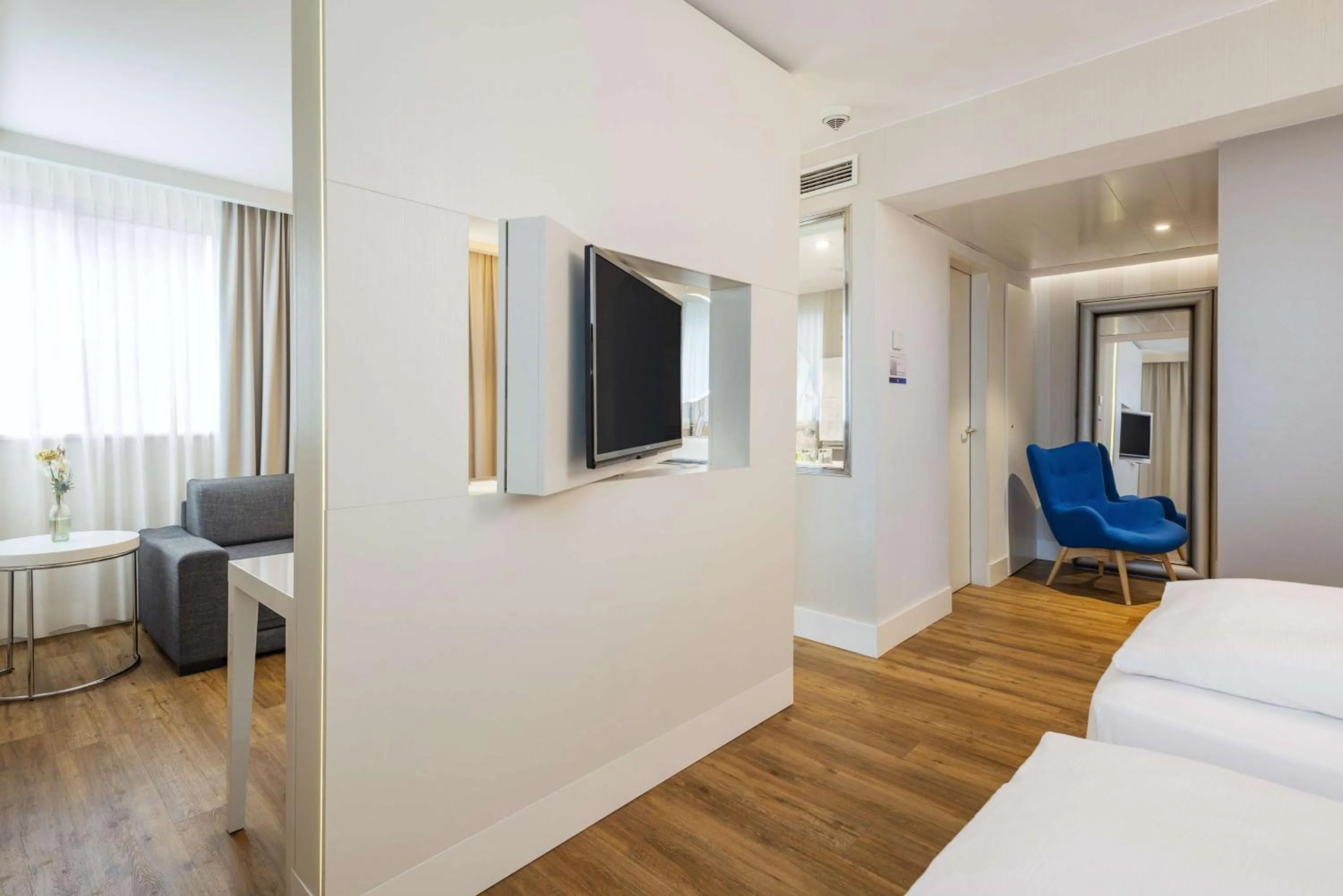 Bedroom, Bed in NH Hamburg Altona