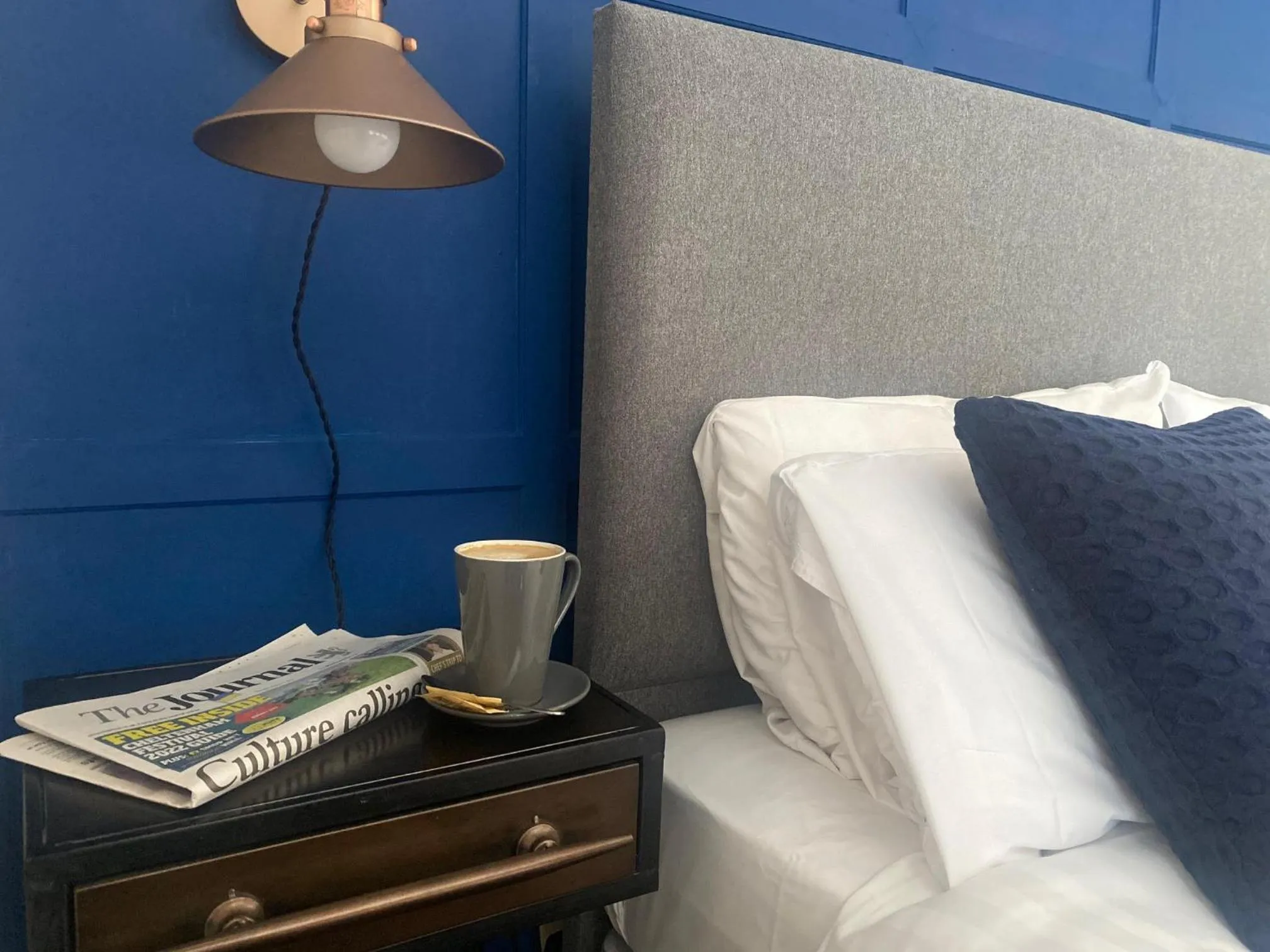 Bed in The Oaks Hotel