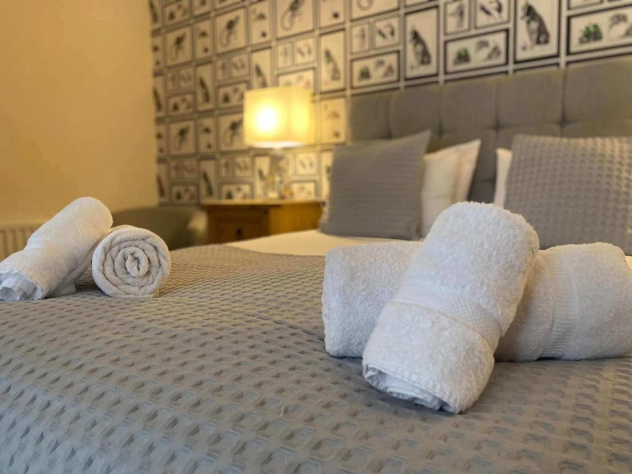 Bed in The Oaks Hotel