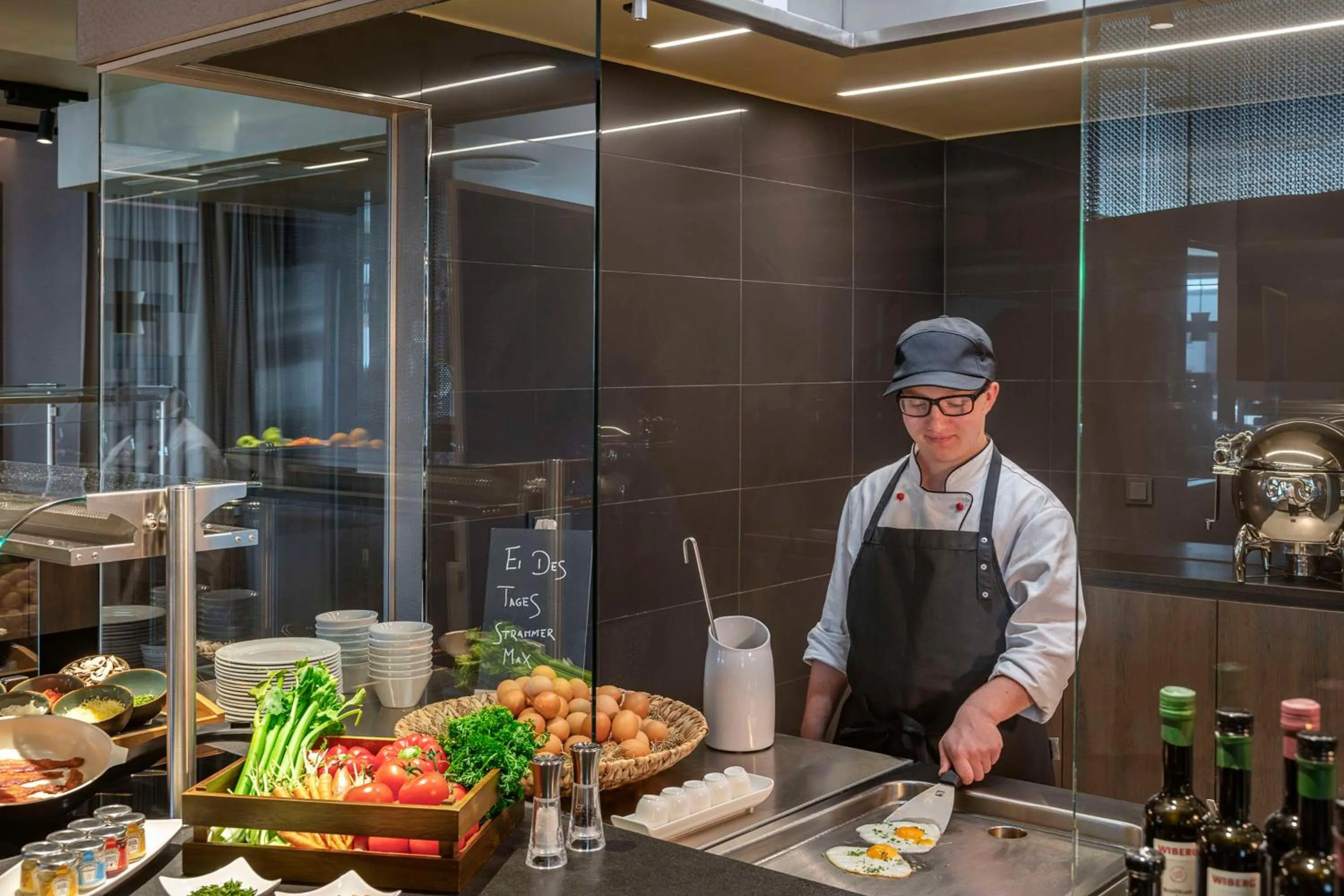 Restaurant/places to eat in NH Collection München Bavaria