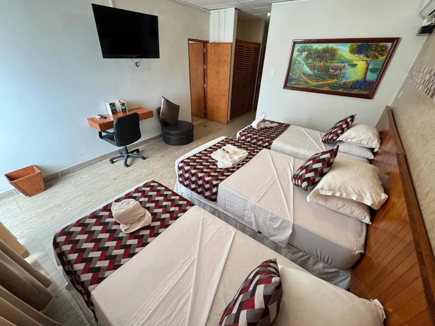 Bed in Samiria Jungle Hotel