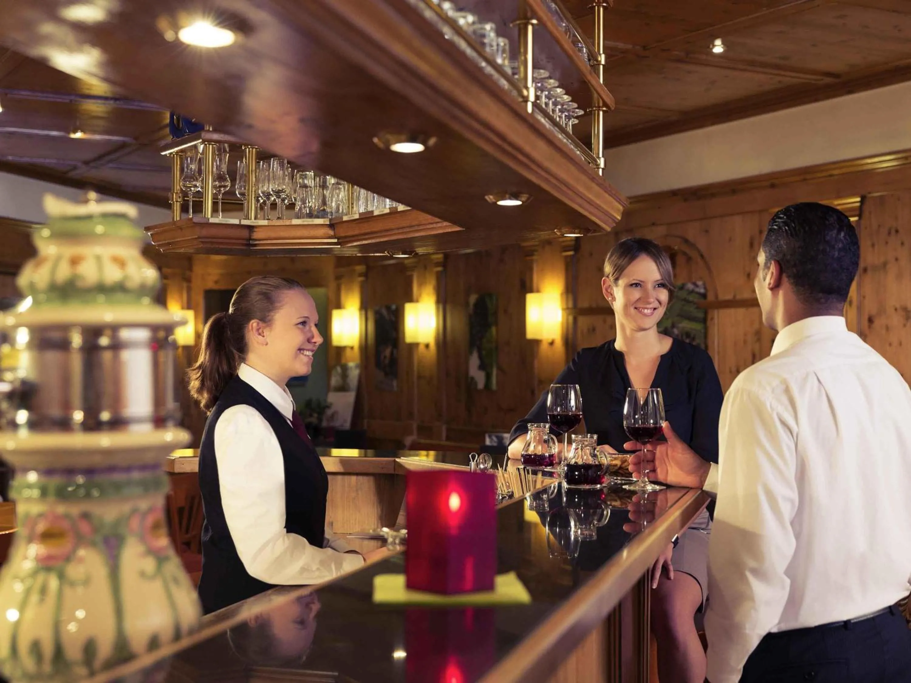 Lounge or bar in Mercure Hotel am Messeplatz Offenburg