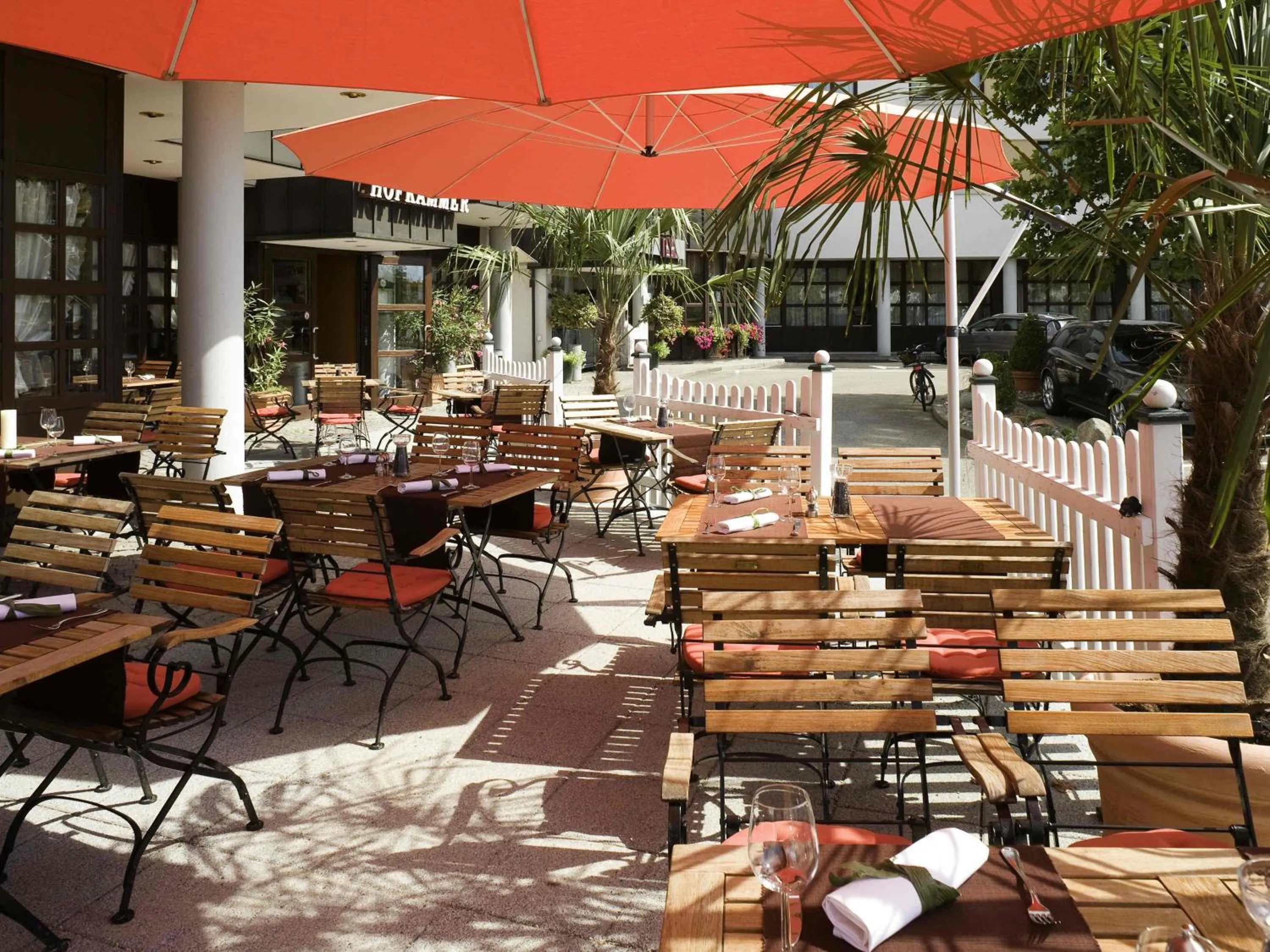 Restaurant/places to eat in Mercure Hotel am Messeplatz Offenburg