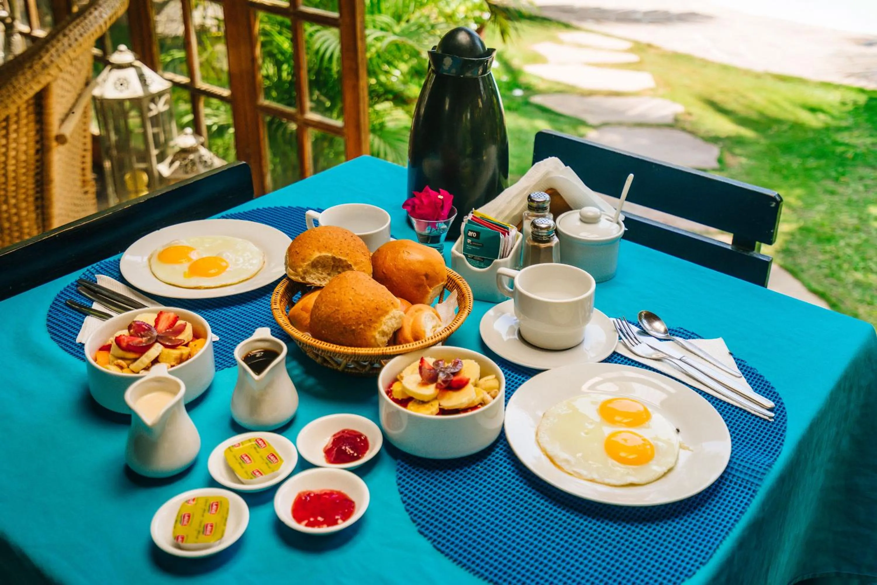 Food and drinks in Kimbas Bungalows Mancora