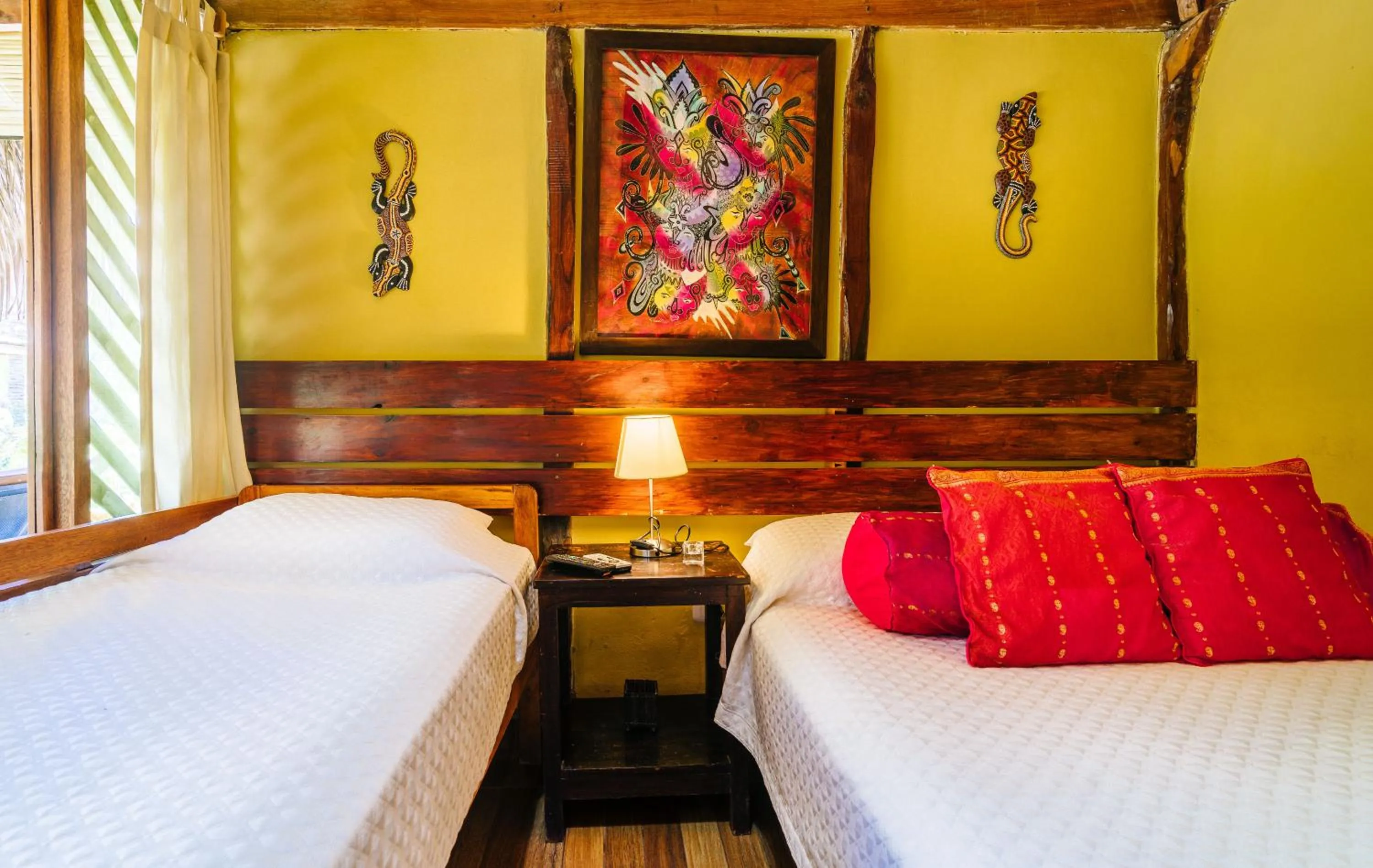 Bed in Kimbas Bungalows Mancora