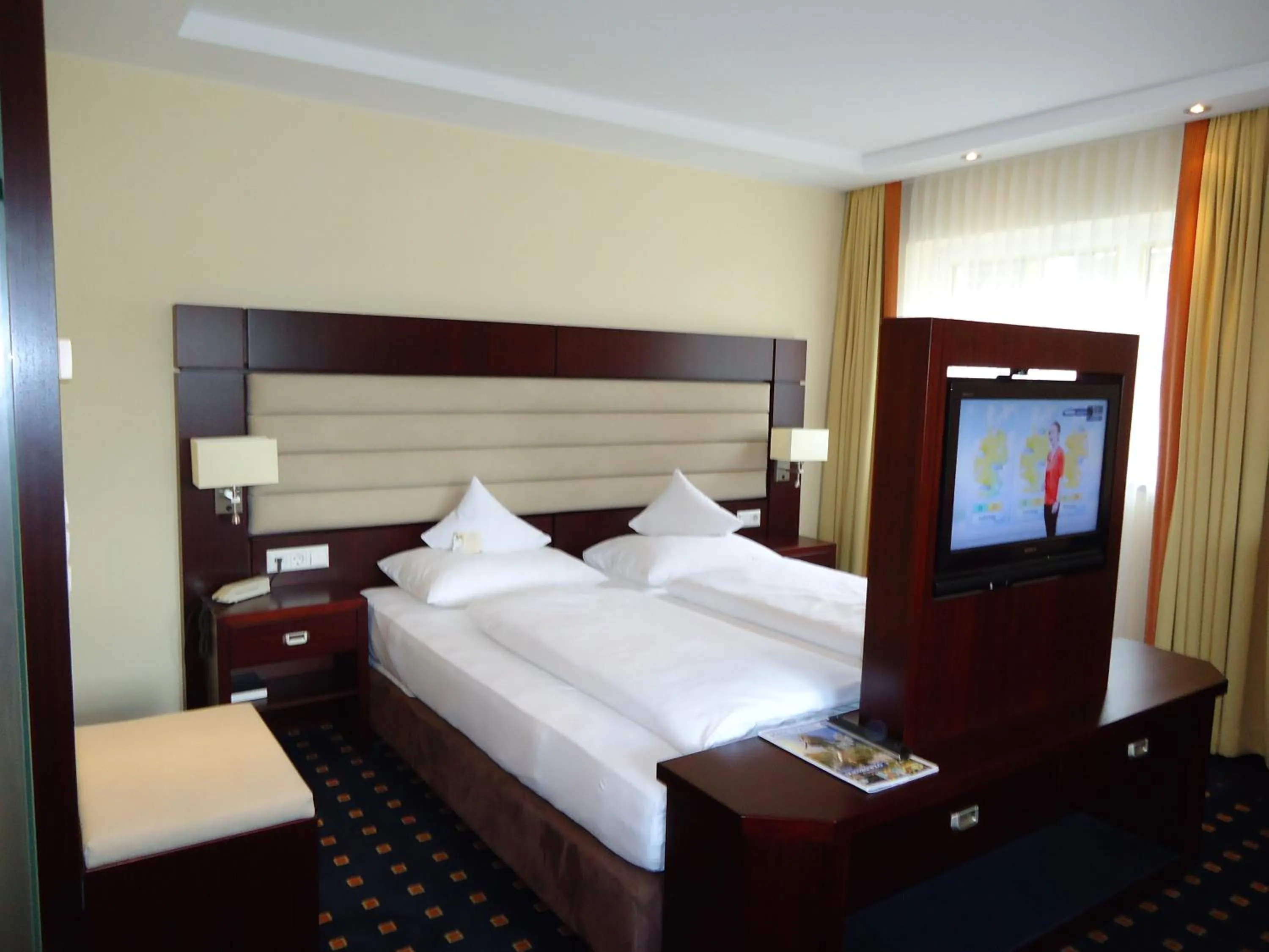 Bed in Akzent Hotel Löwen