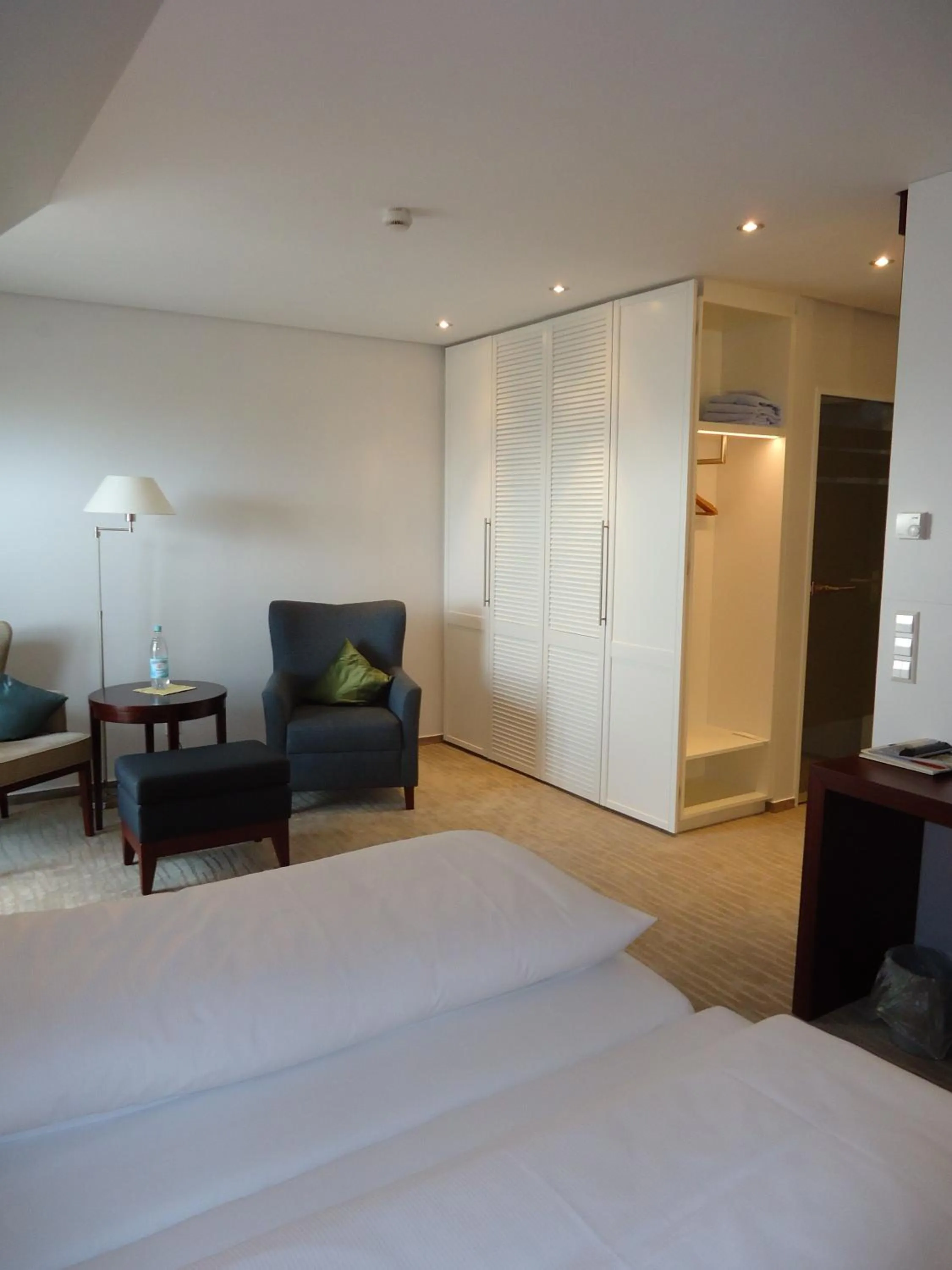 Bed in Akzent Hotel Löwen