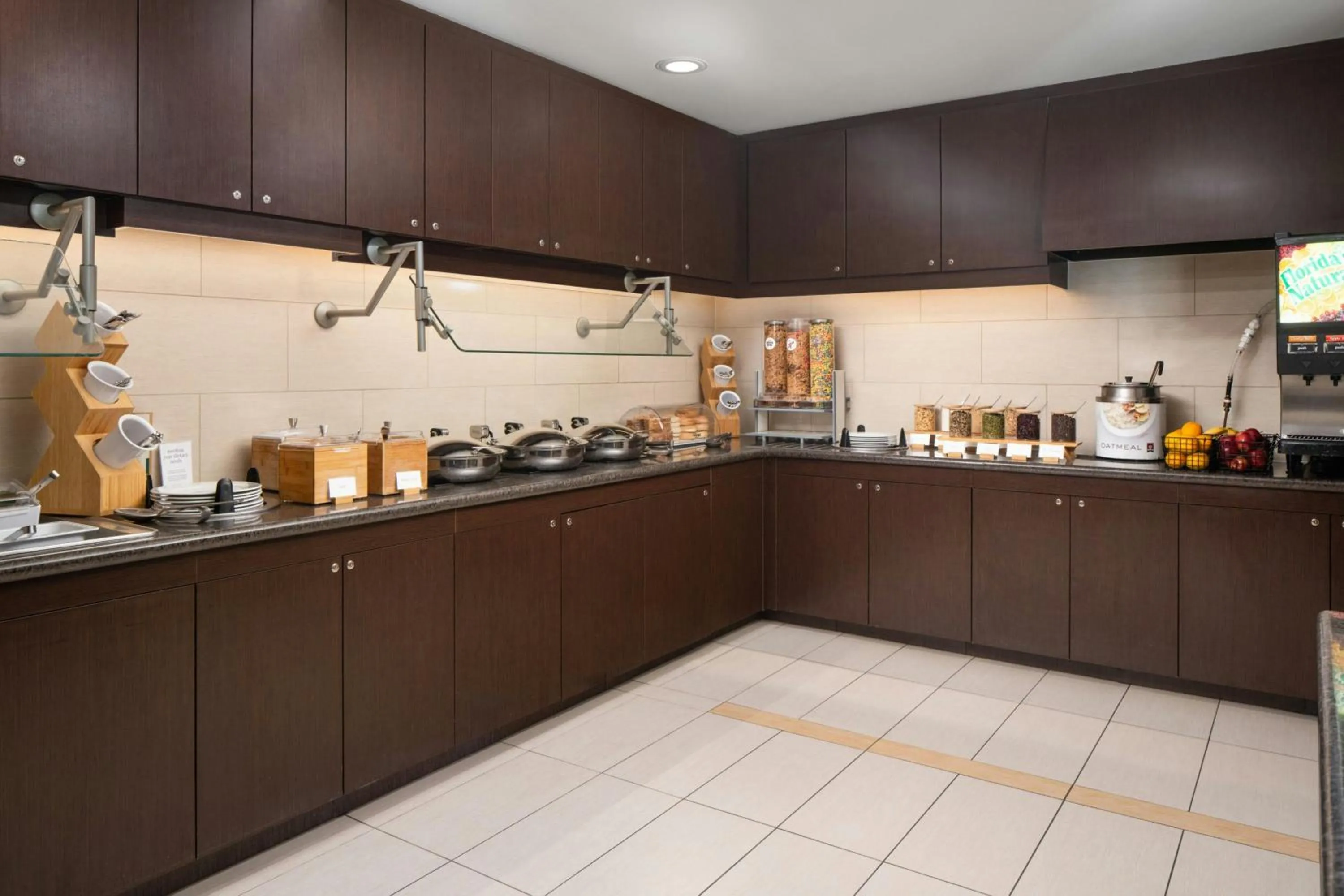 Breakfast in Residence Inn by Marriott Springfield Chicopee