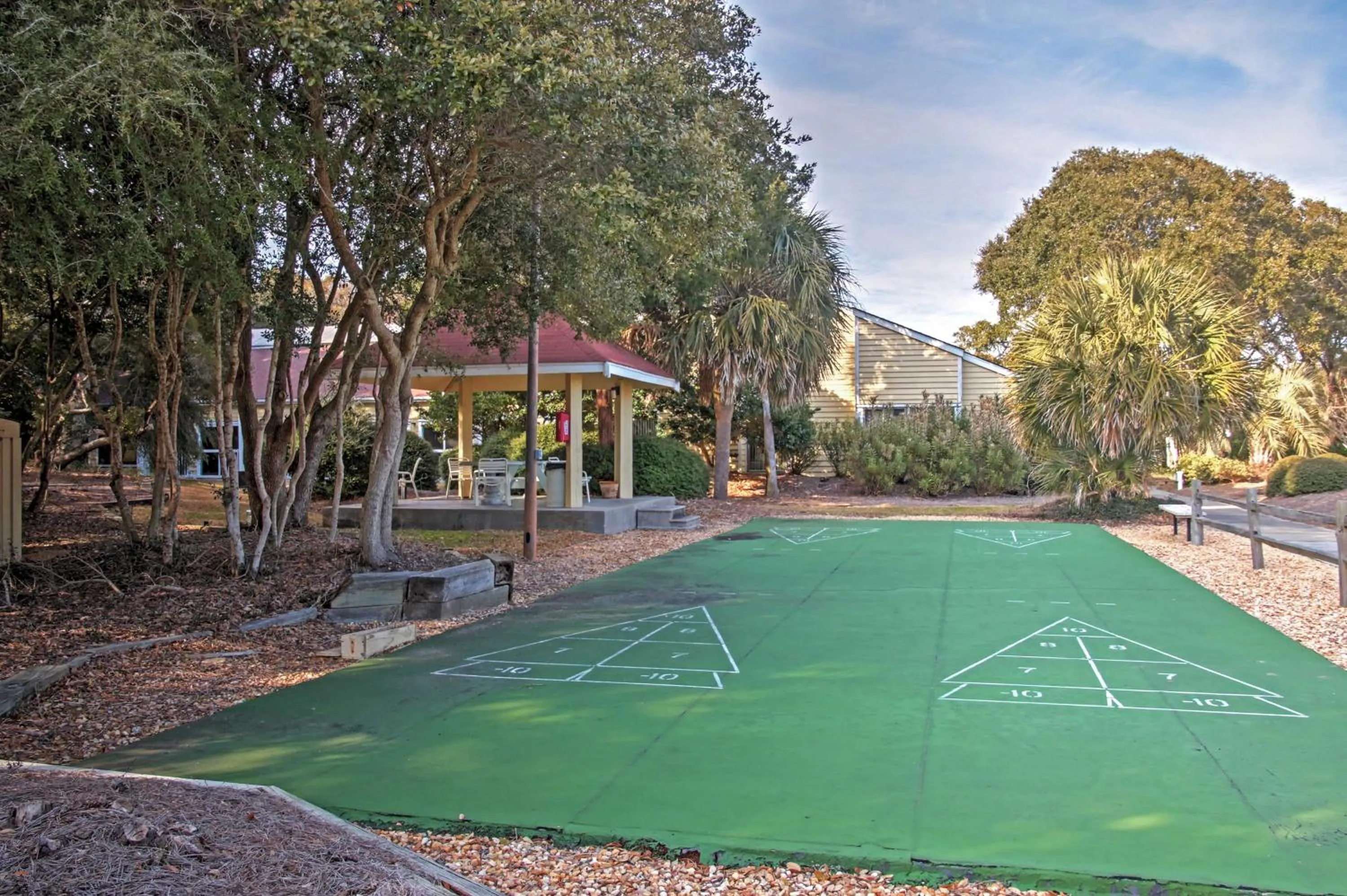 Ocean Dunes Kure Beach Condo with Balcony and Pool