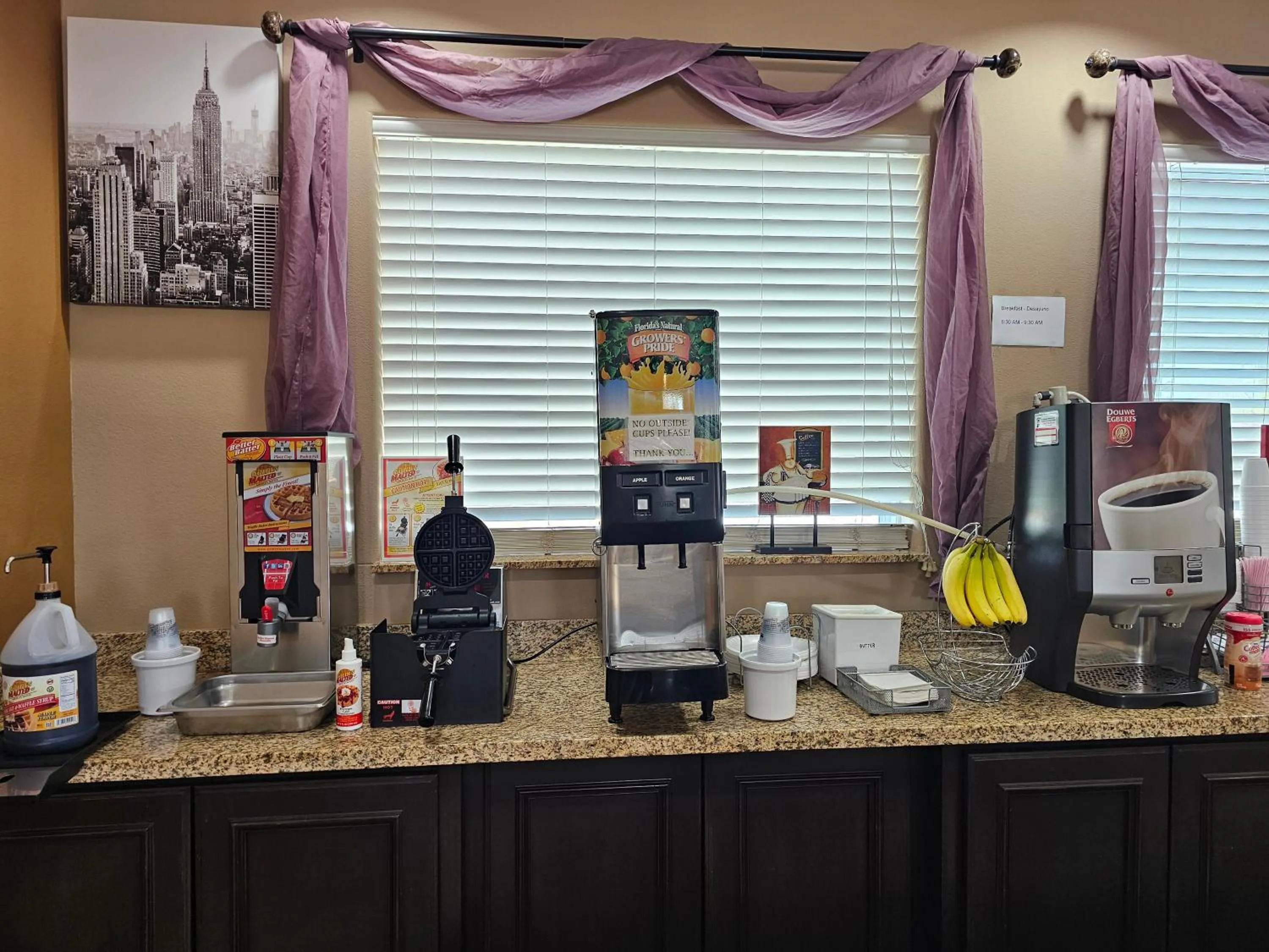 Breakfast in Executive Inn & Suites