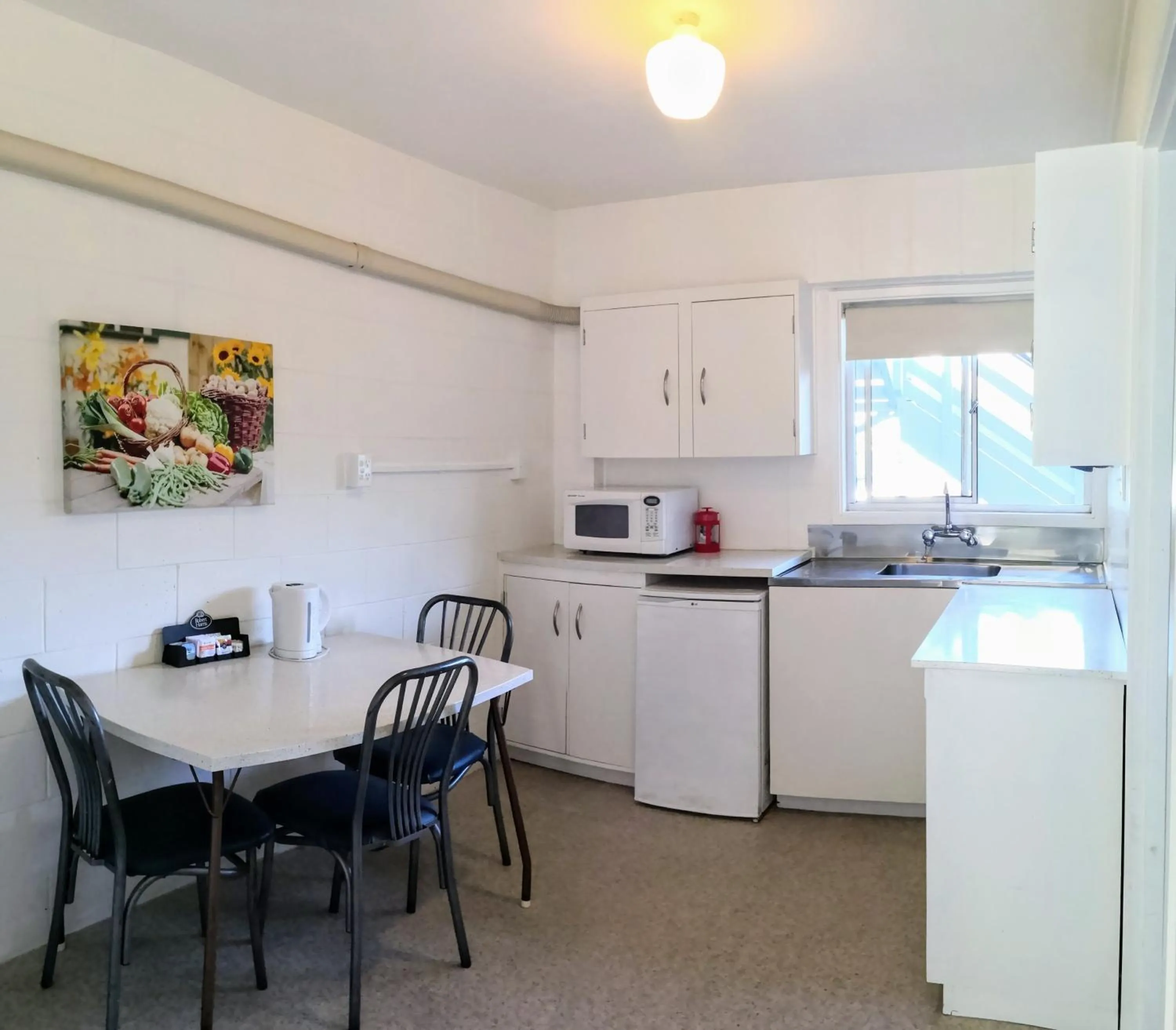 Cambrian Lodge Motel