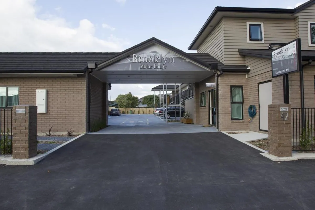 Facade/entrance in Brooklyn Motor Lodge