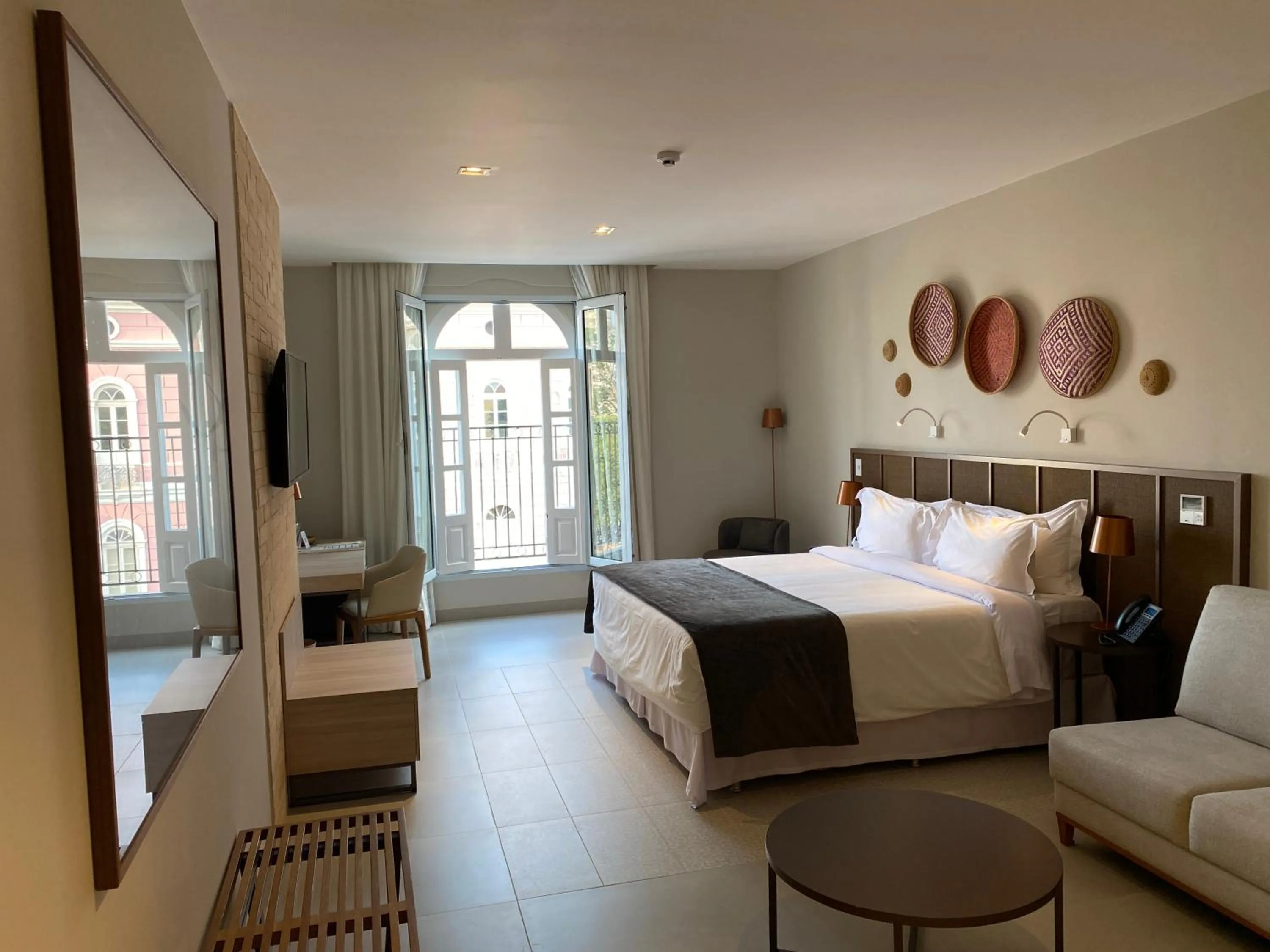 Photo of the whole room, Bed in Juma Ópera Boutique Hotel & Spa