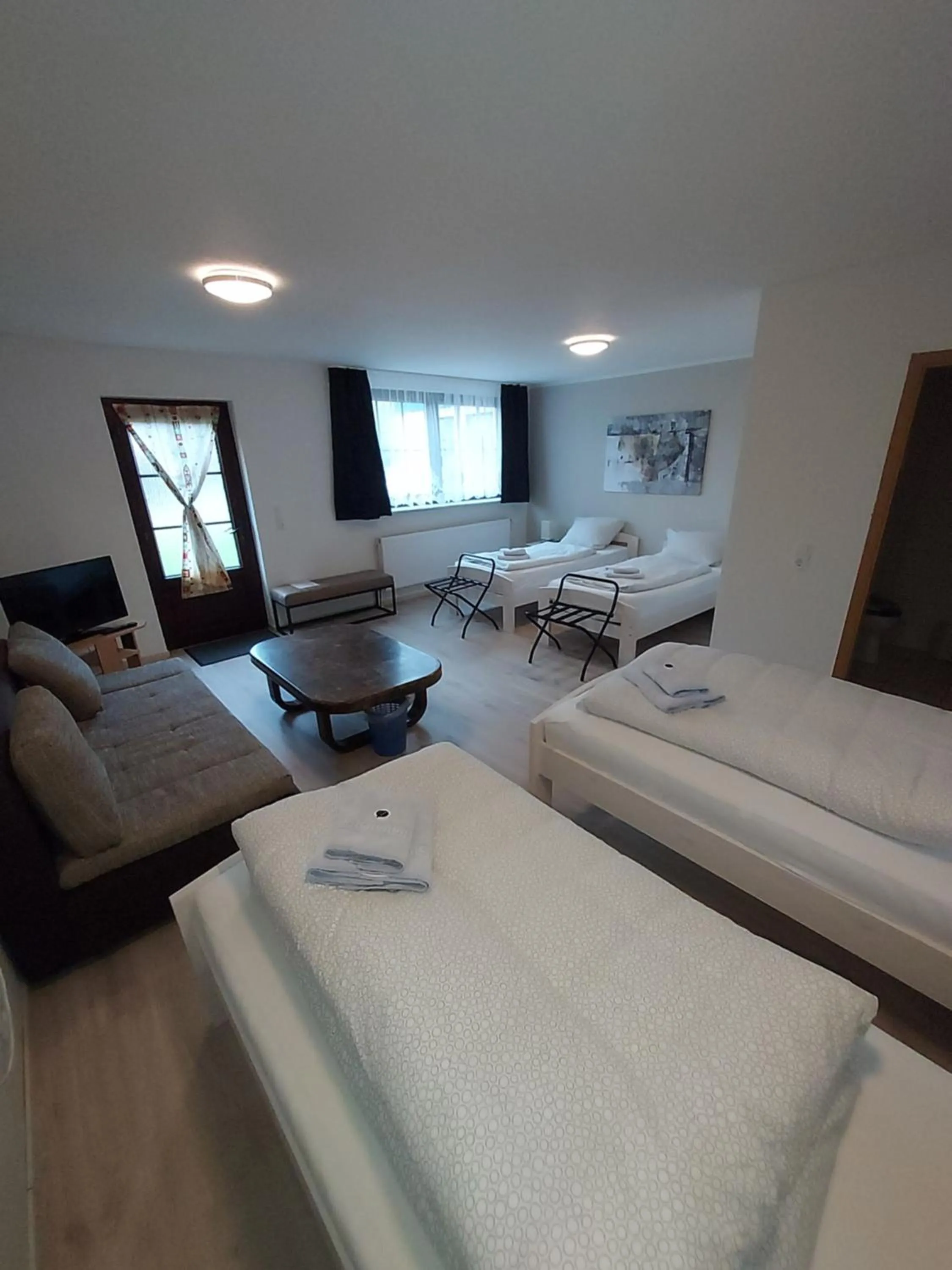 Bed in Landgasthof "Hotel zum Norden"