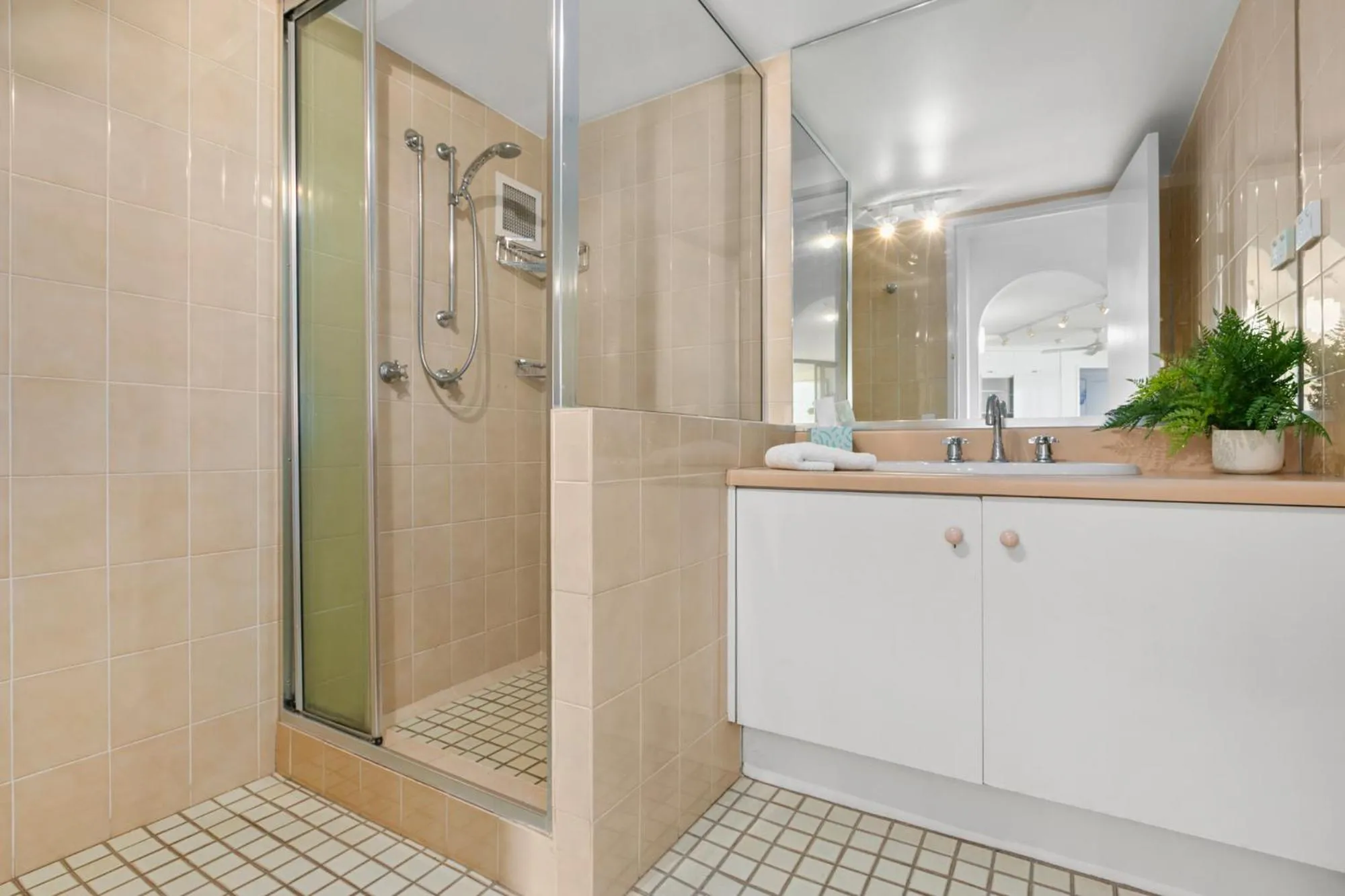 Bathroom in Cairns Aquarius