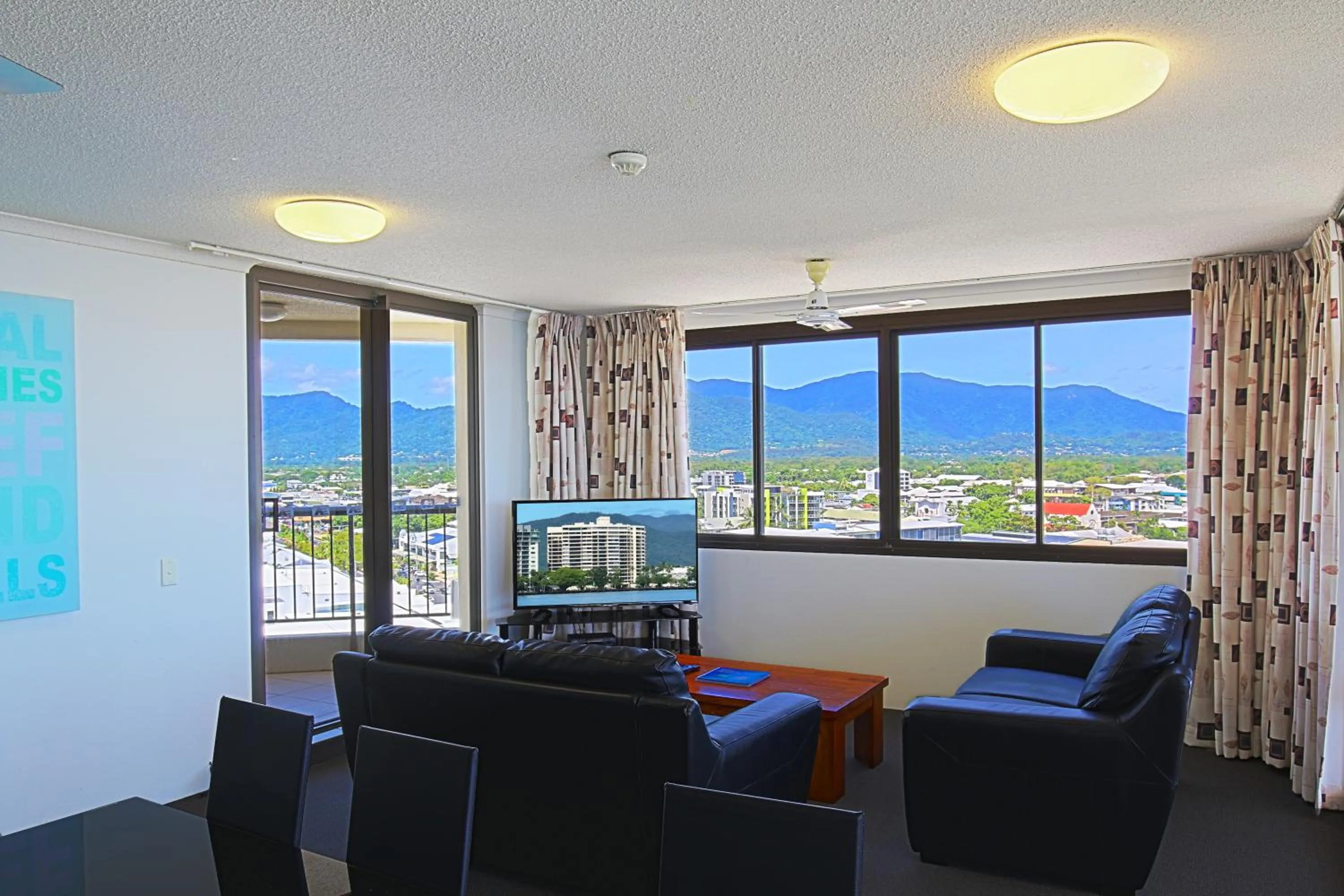 Mountain view in Cairns Aquarius