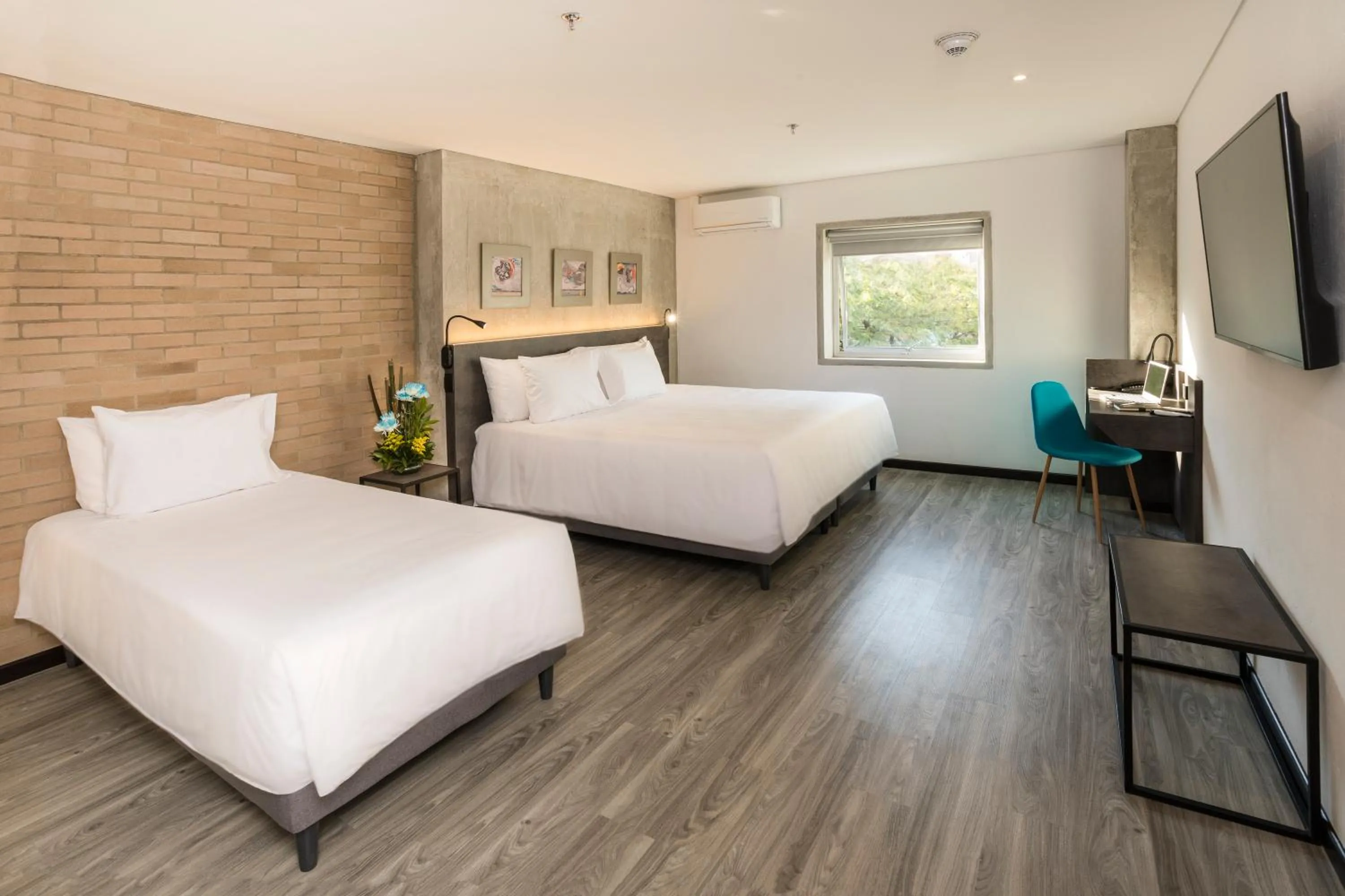 Bed in Hotel Quinta Norte Chipichape