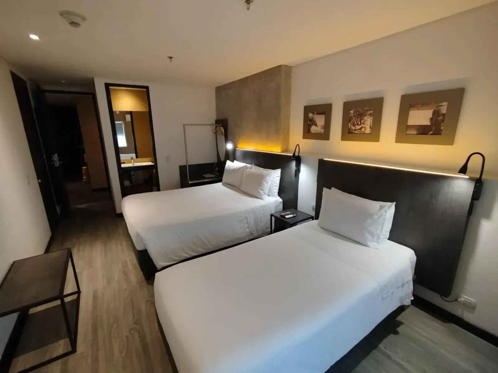 Twin Room in Hotel Quinta Norte Chipichape Twin Room in Hotel Quinta Norte Chipichape