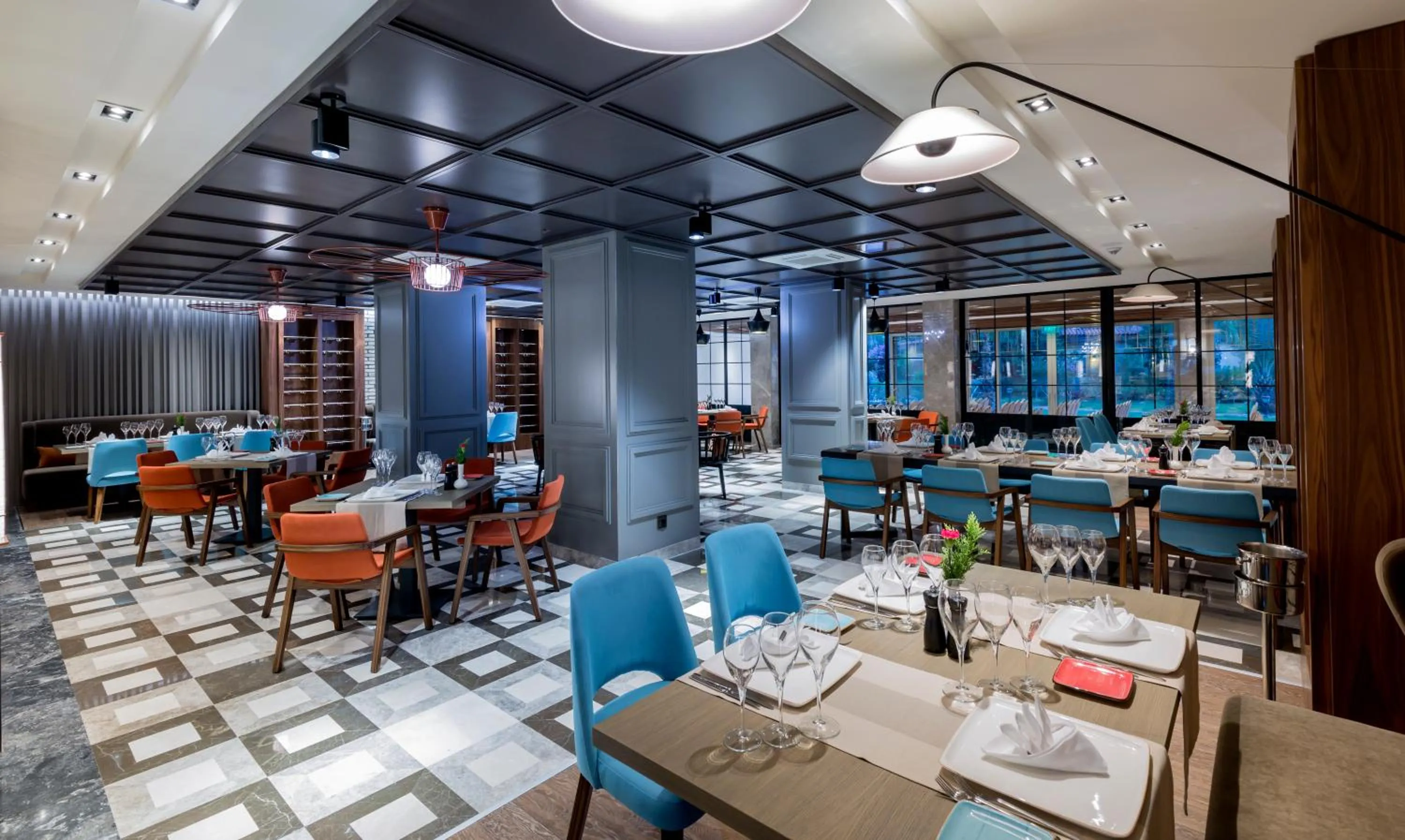 Restaurant/places to eat in Bellis Deluxe Hotel & Heated for Winter Aqua Park