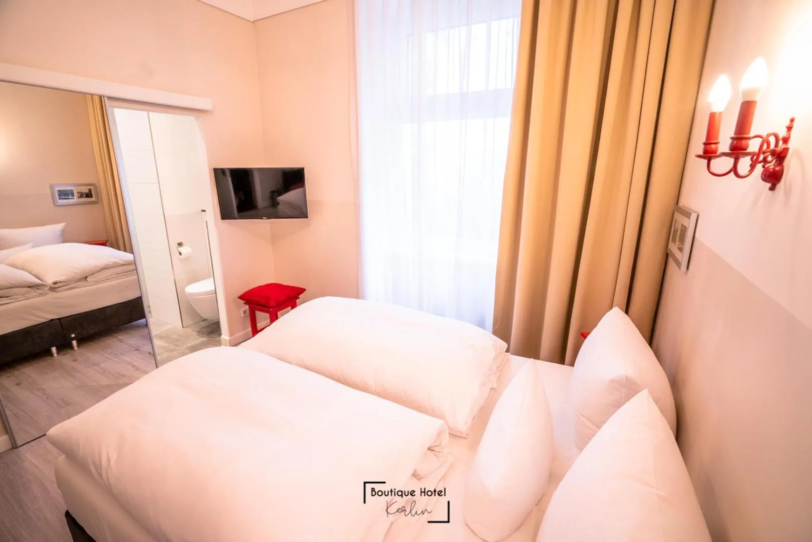 Photo of the whole room, Bed in Boutique Hotel Kerlin