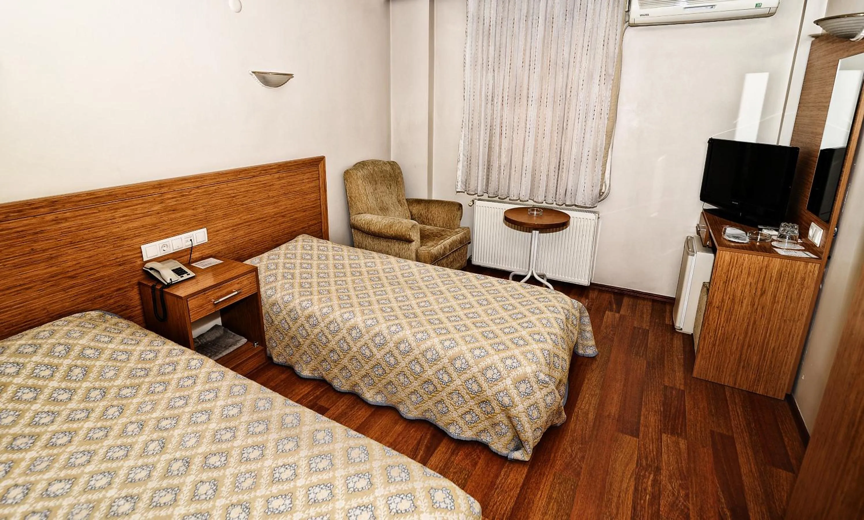 Decorative detail in Serenti Hotel