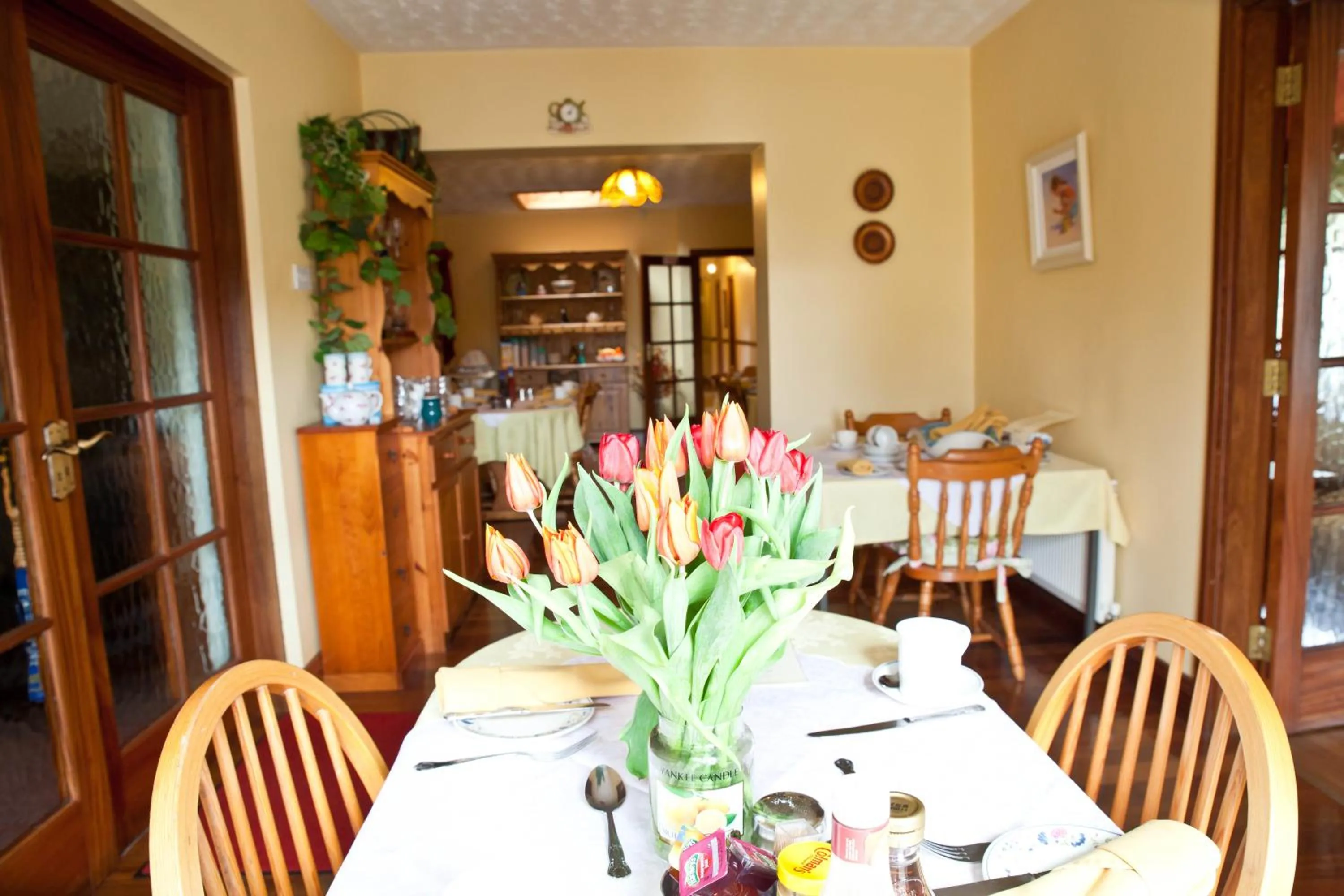 People in The Gap Lodge B&B