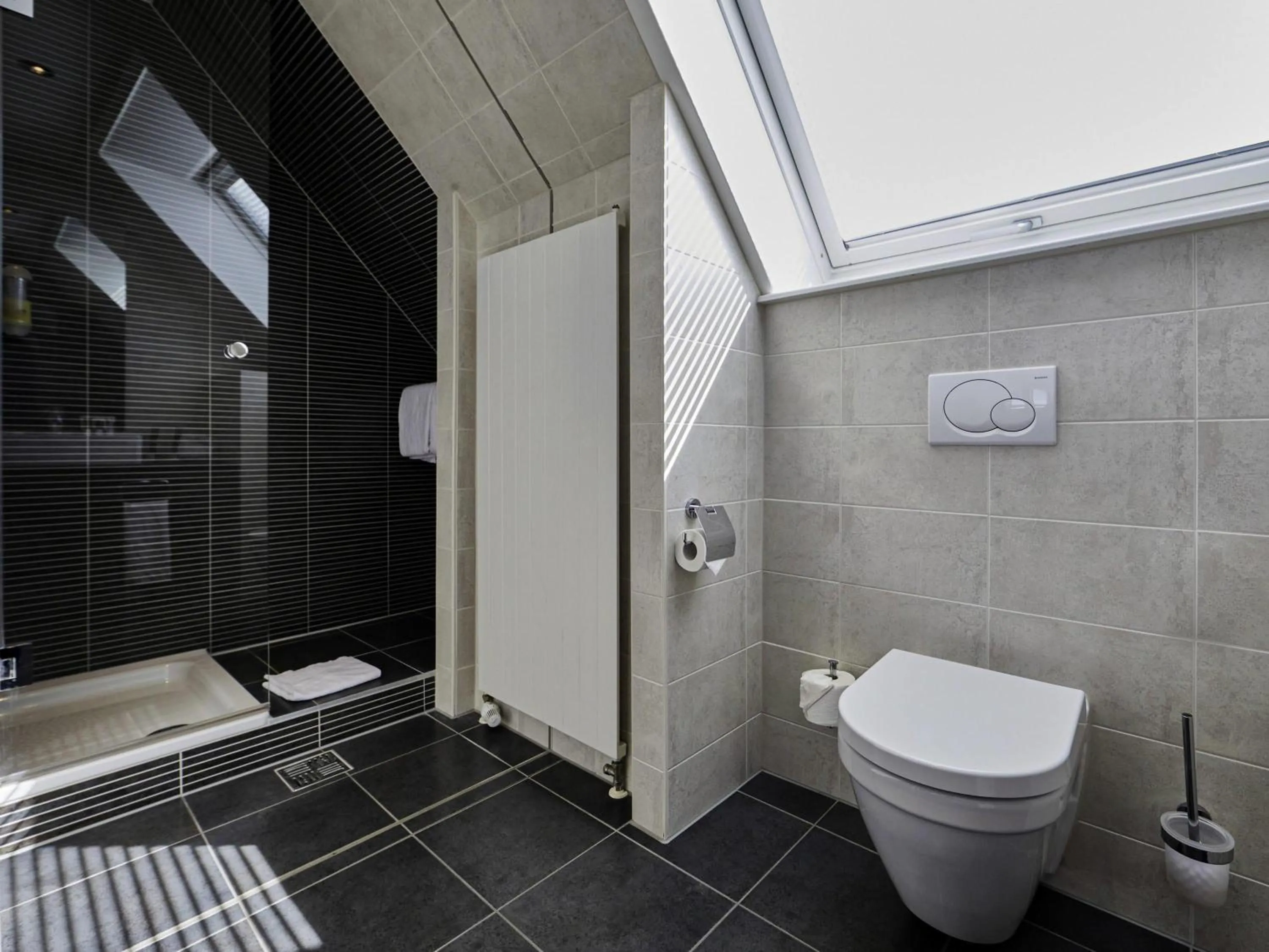 Bedroom in Mercure Hotel Severinshof Köln City