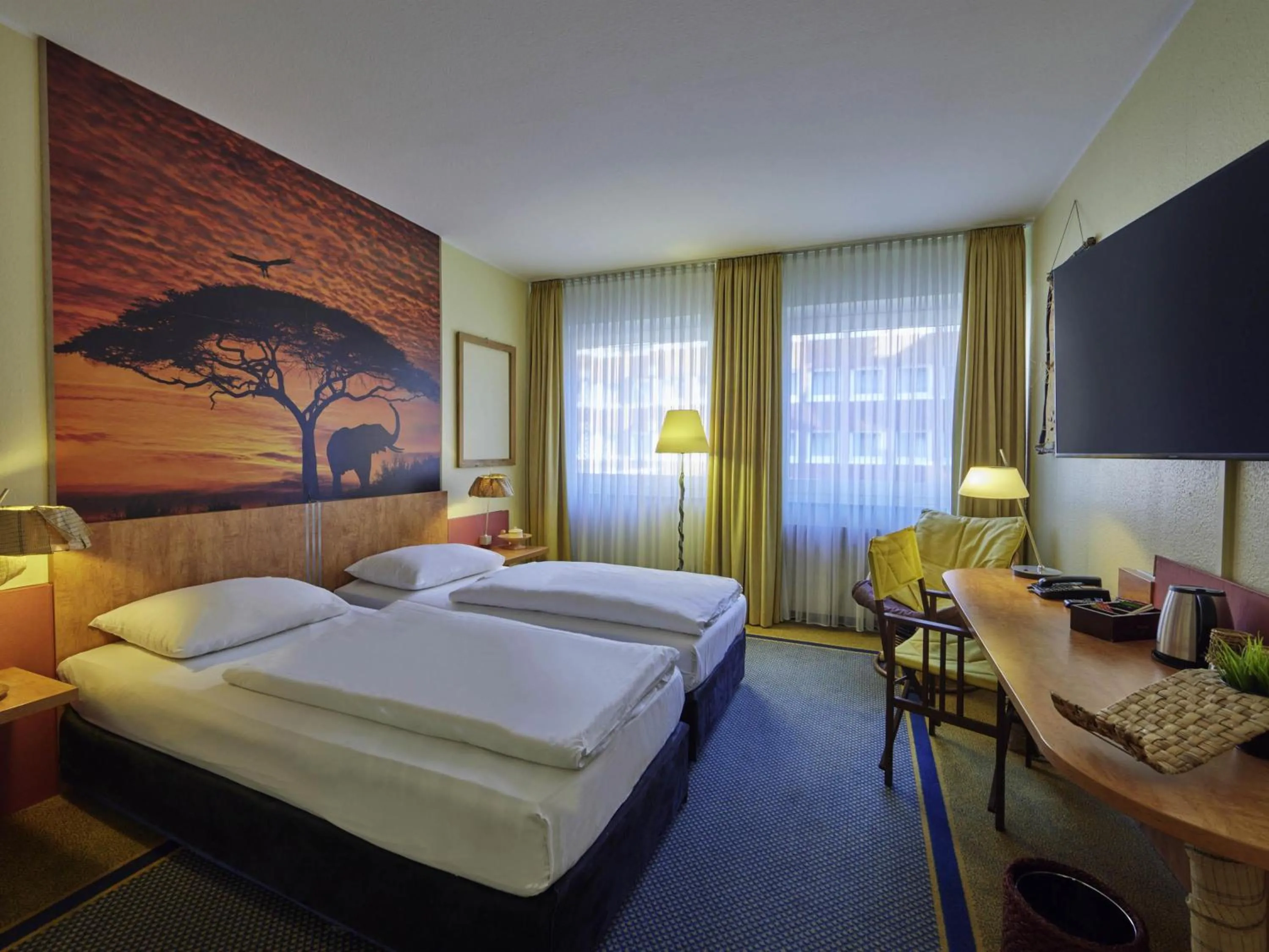 Bedroom, Bed in Mercure Hotel Severinshof Köln City