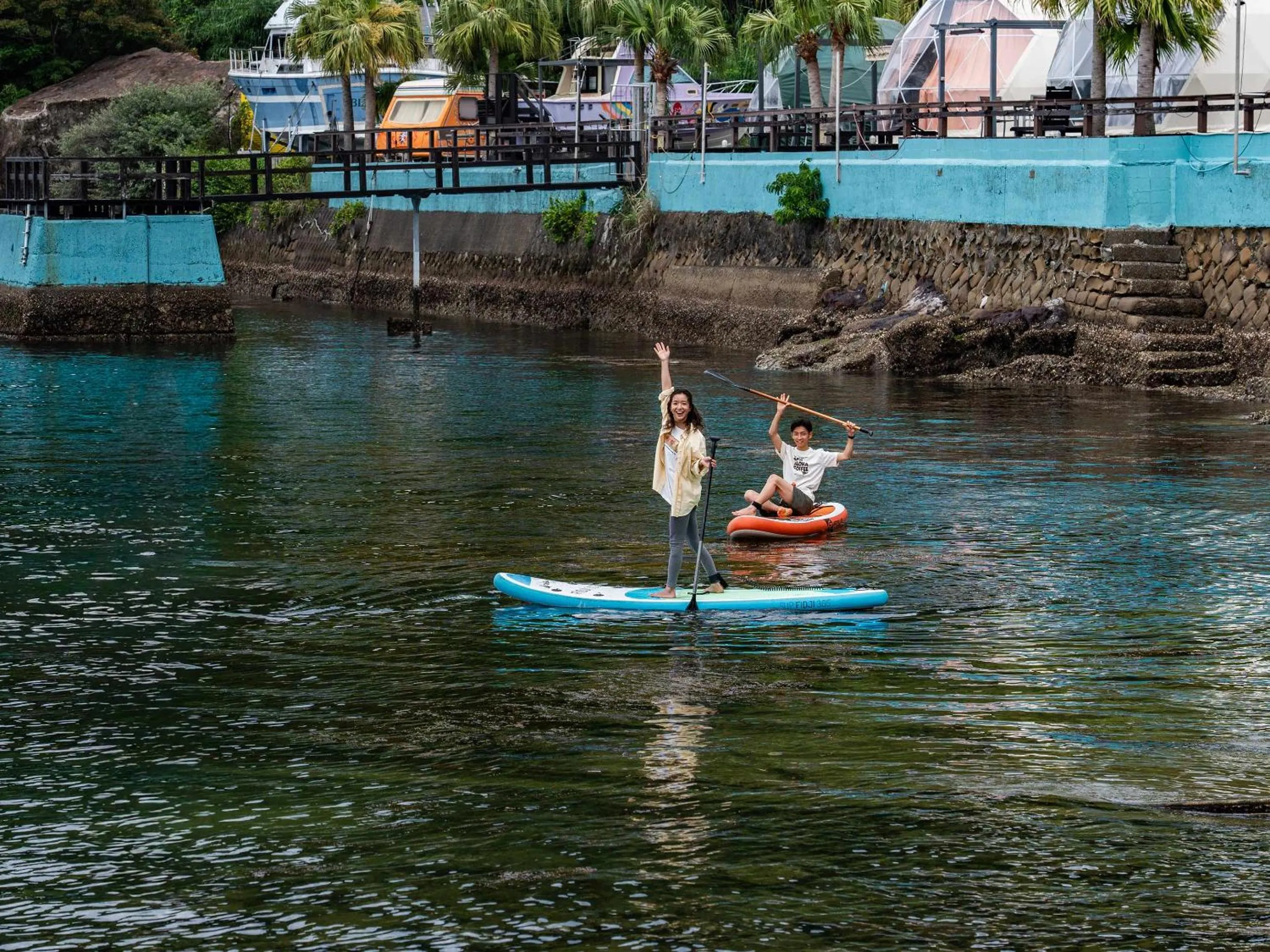 Activities in Calm Lanai Harbor