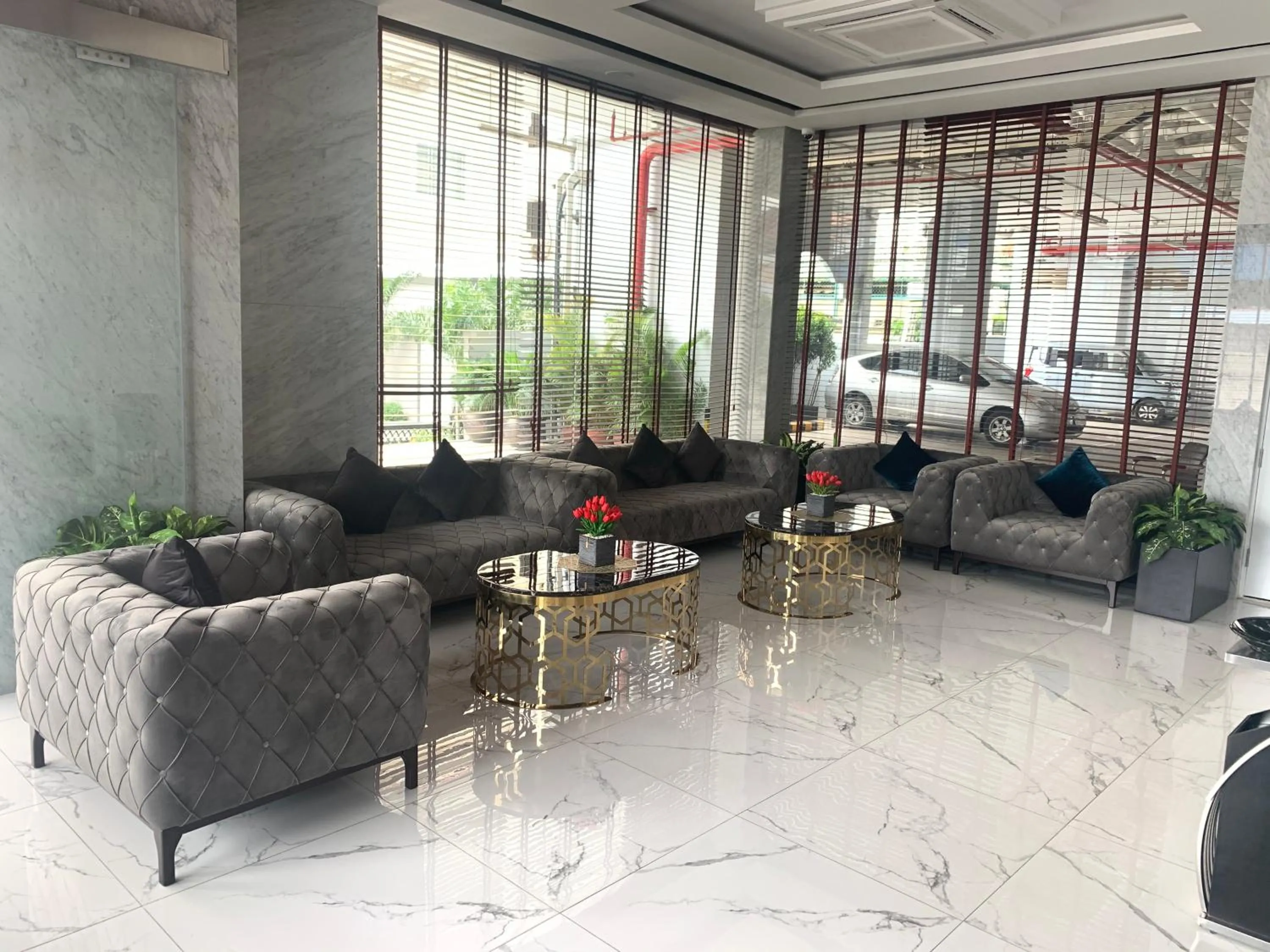 Lobby or reception in TK VIEW HOTEL & APARTMENT
