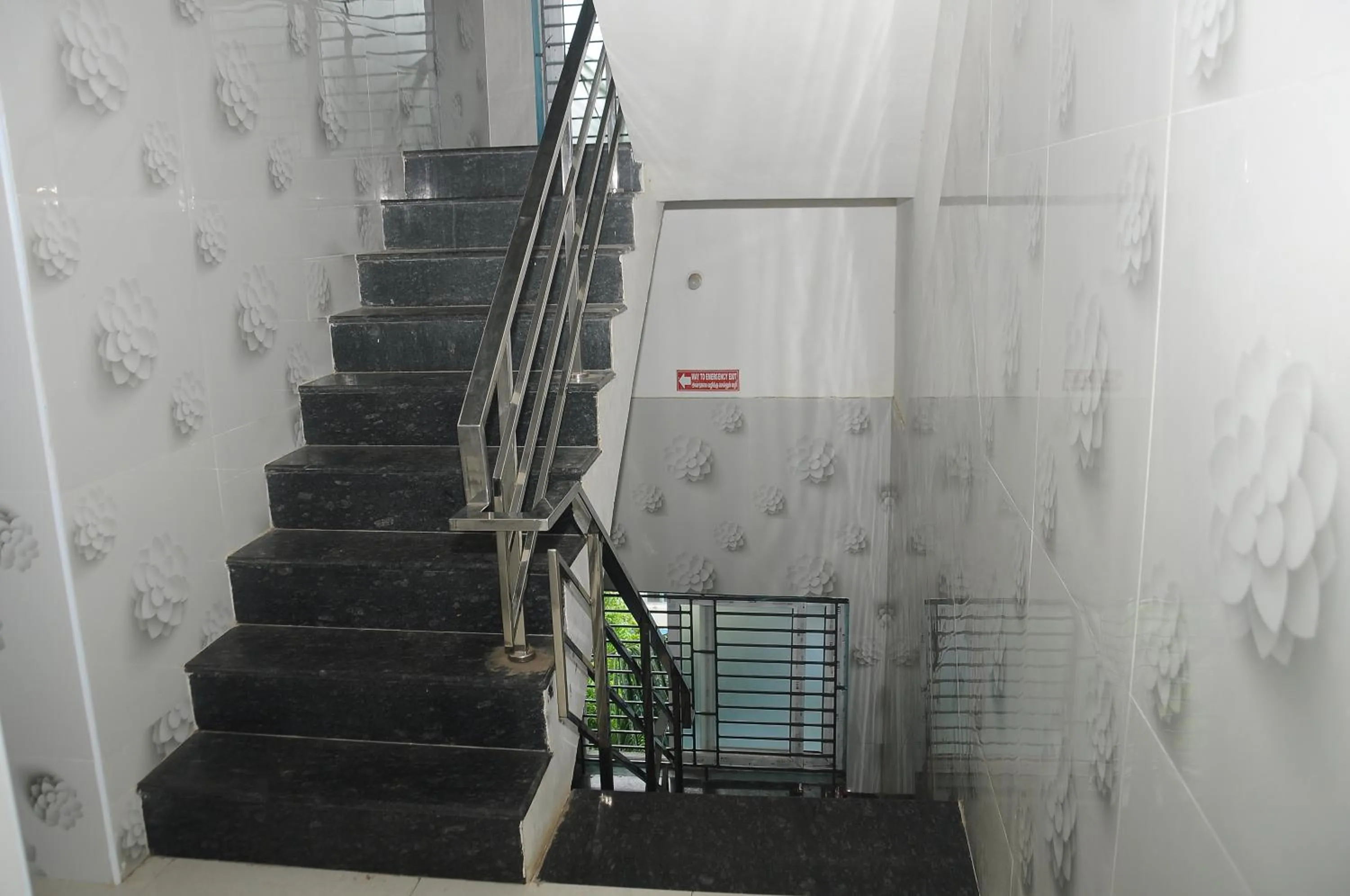 Facade/entrance in Hotel orchard inn