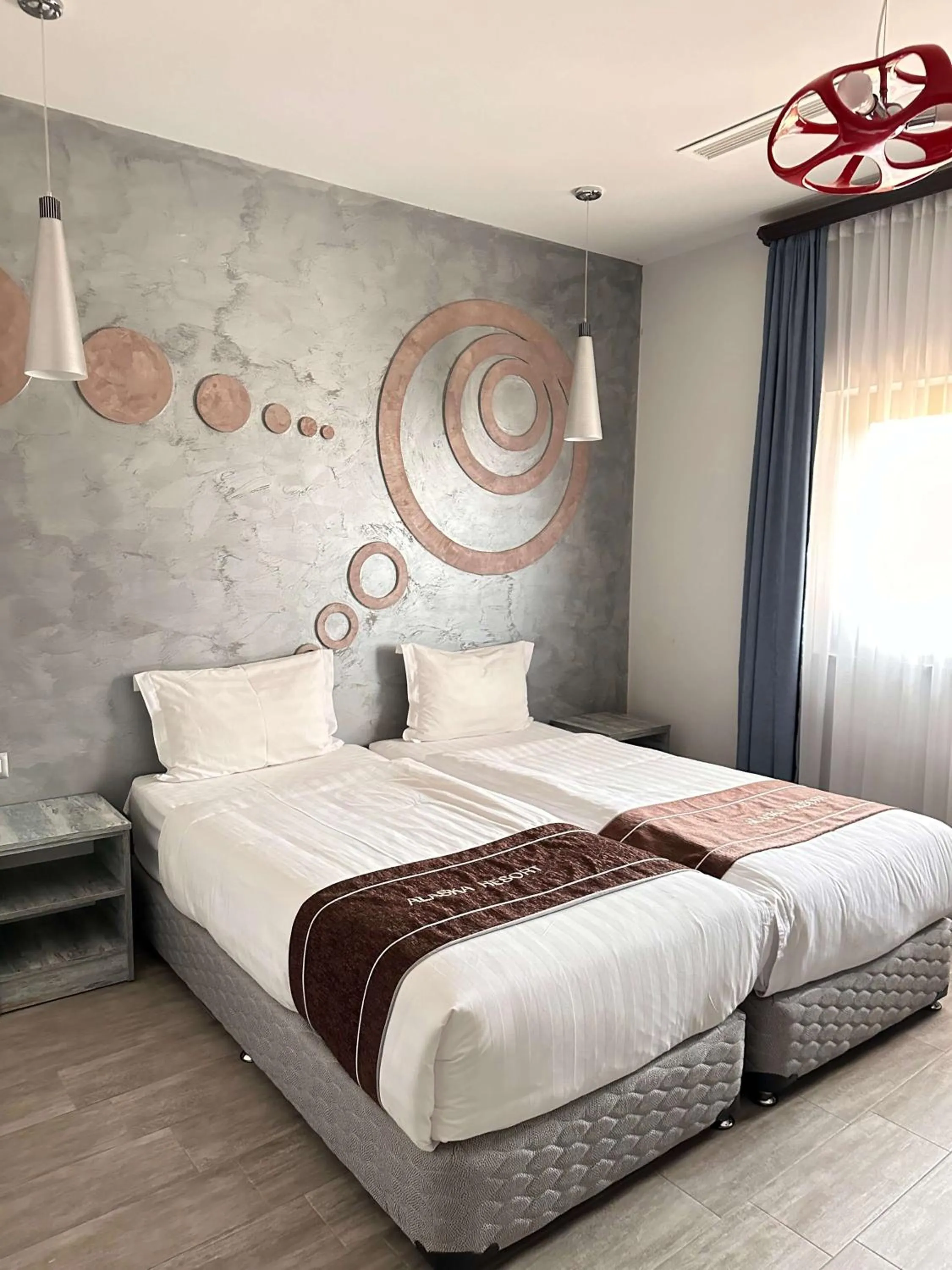 Bedroom, Bed in Alaska Resort