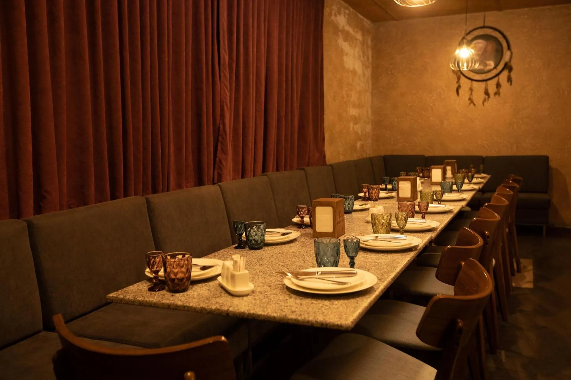 Restaurant/places to eat in Alaska Resort