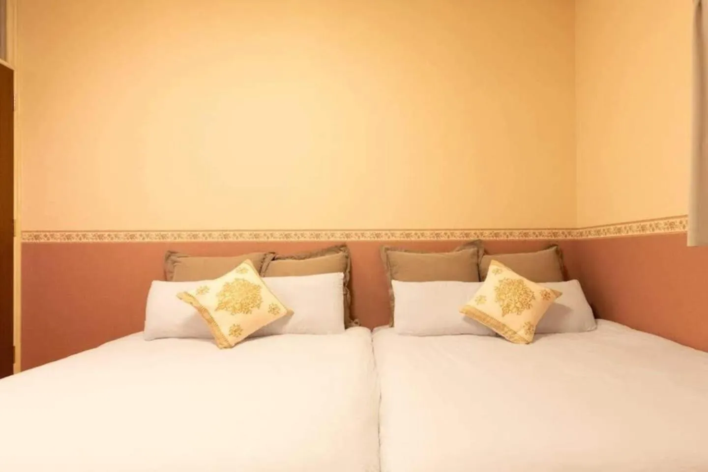 Bed in CHATAN SEASIDE FLAT VILLA