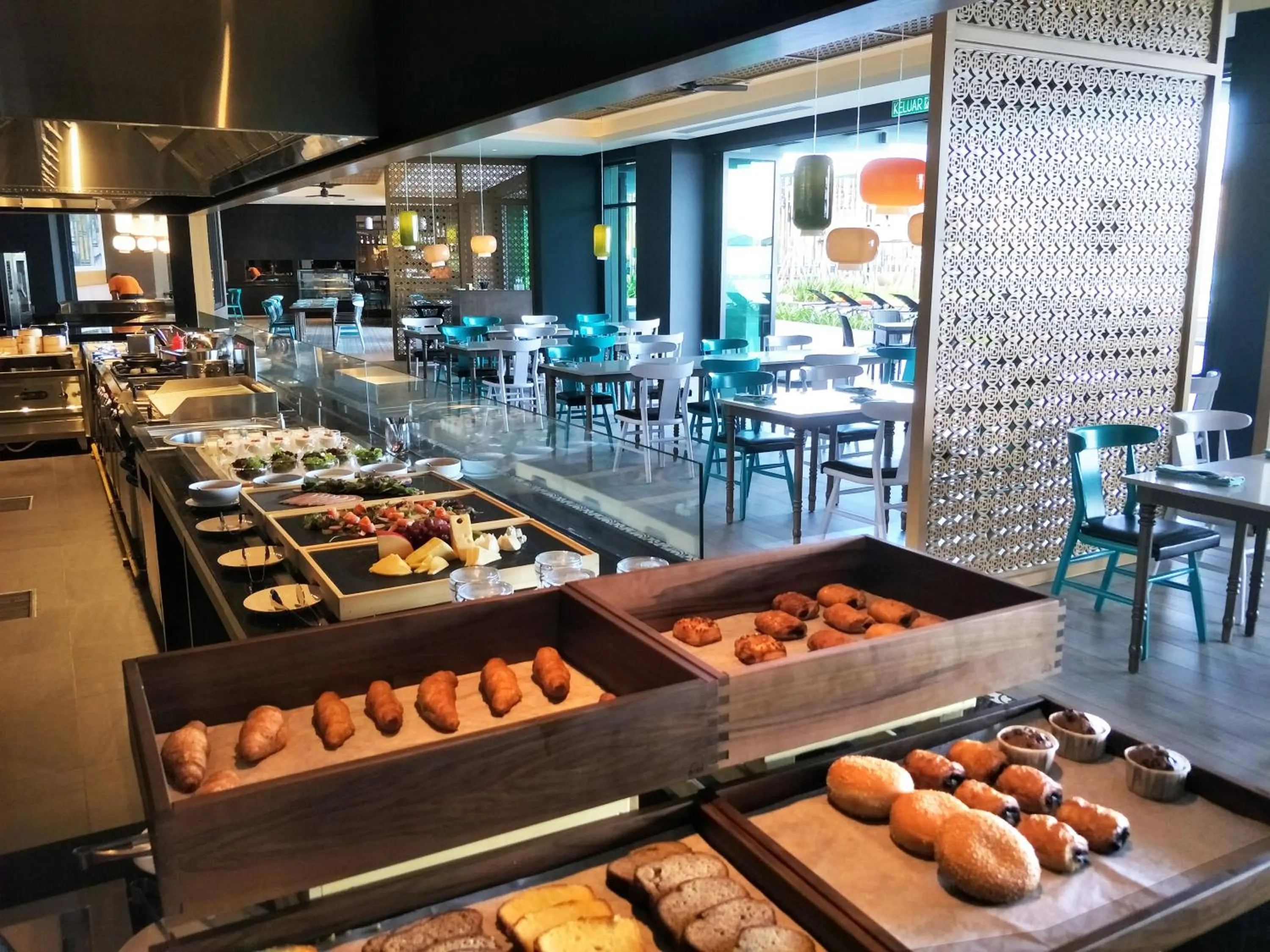 Restaurant/places to eat in Angsana Teluk Bahang, Penang