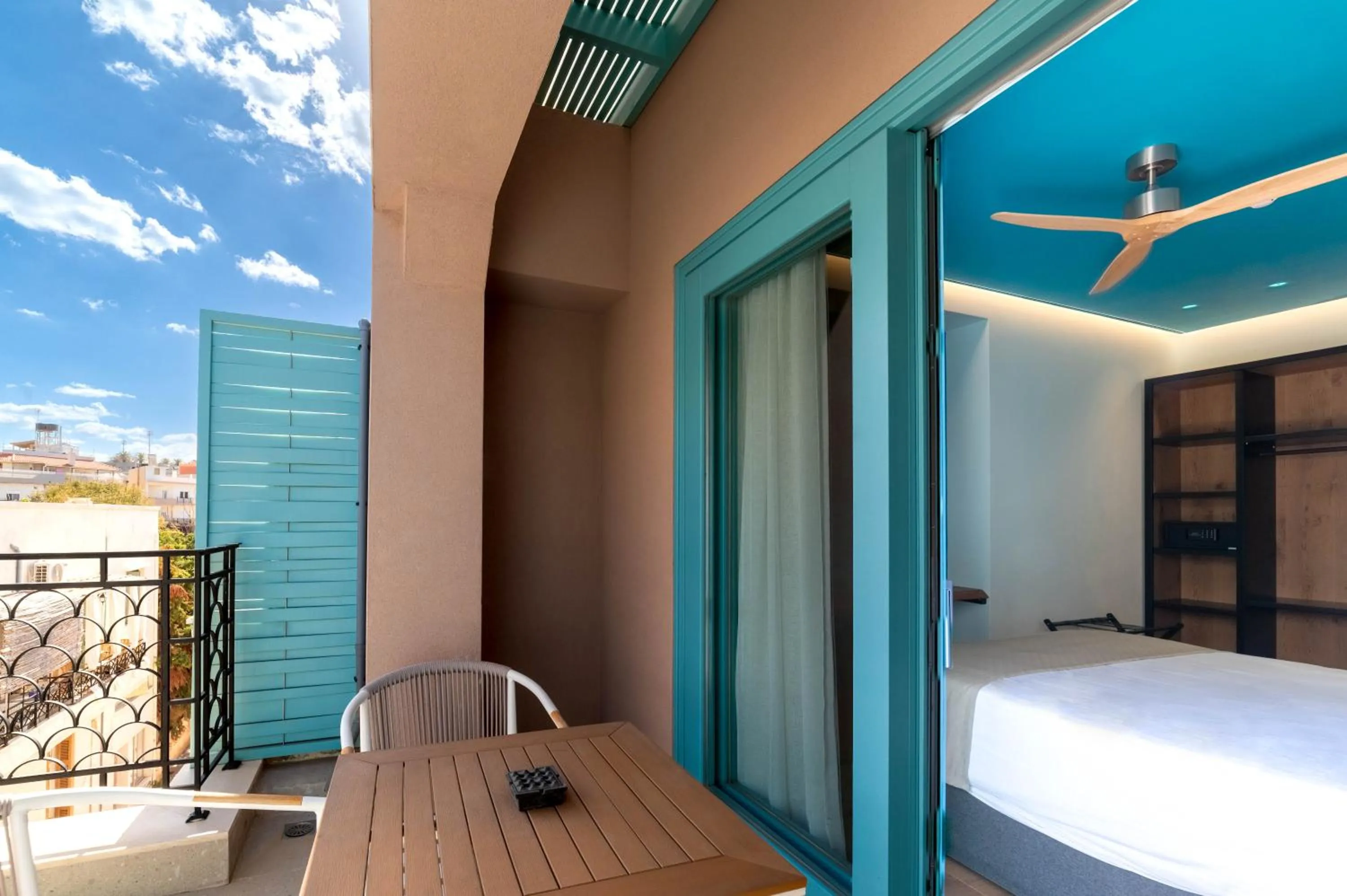 Artion City Boutique Hotel