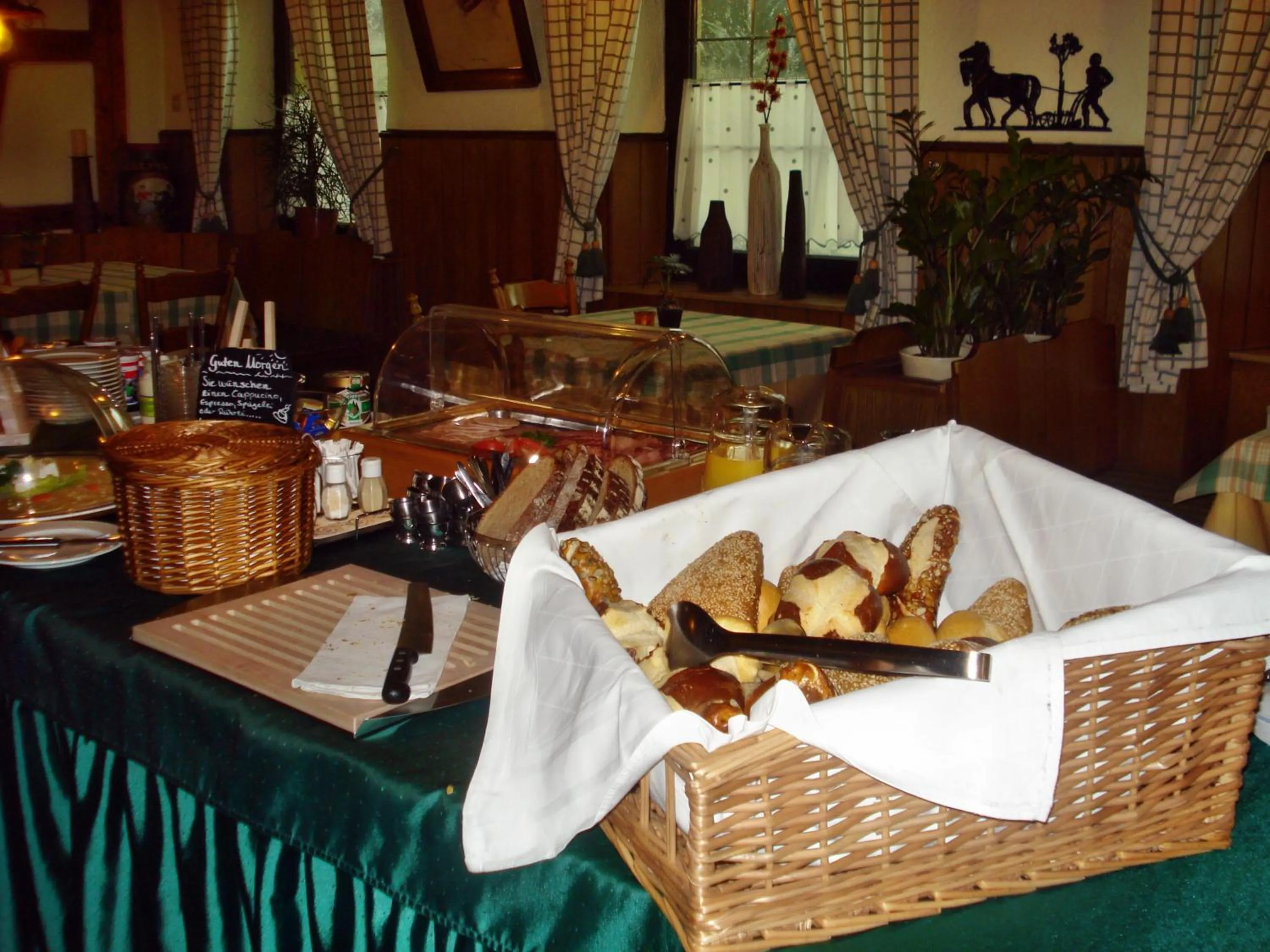 Buffet breakfast in Akzent Hotel Goldener Ochsen