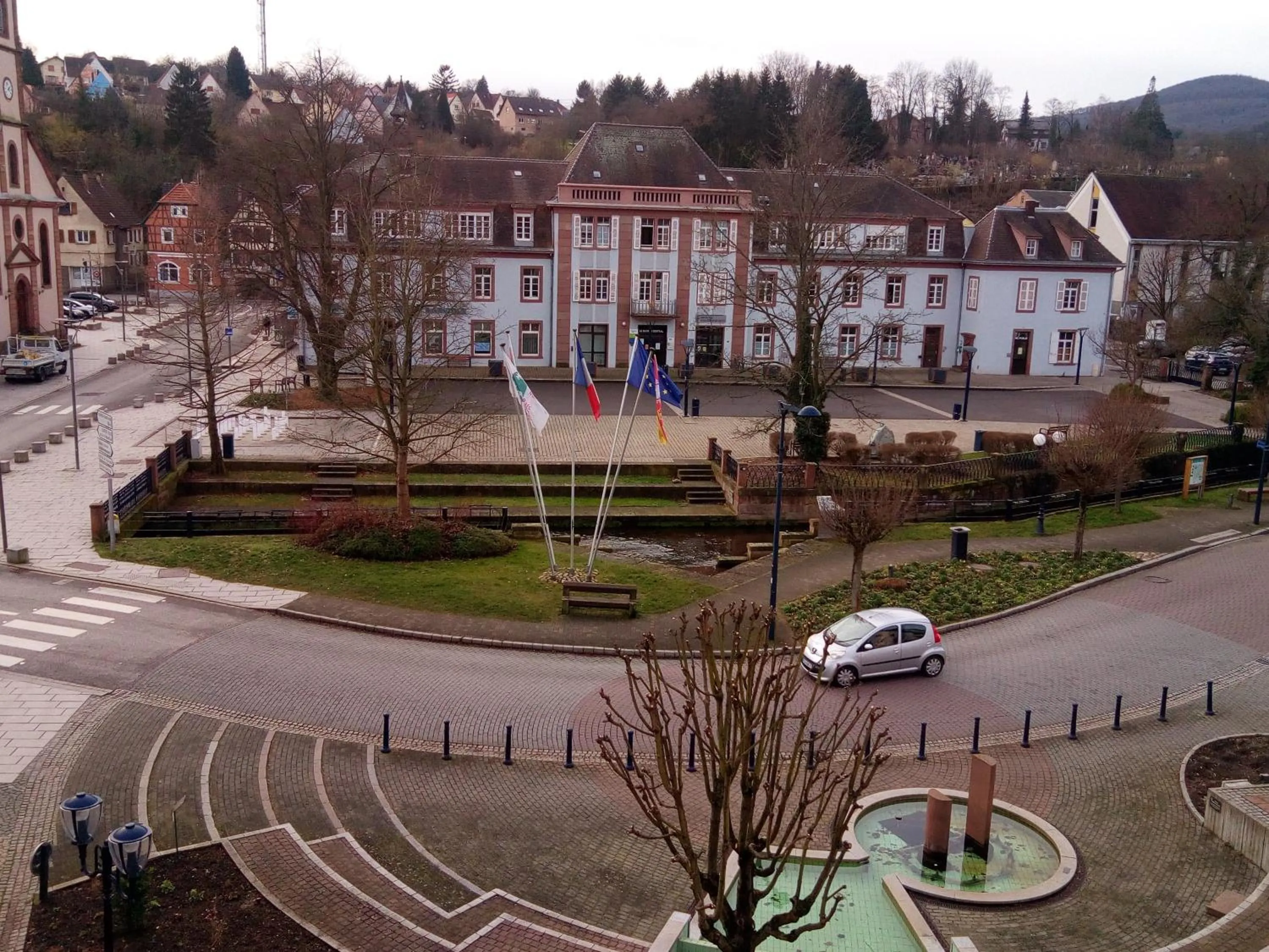 City view in Hôtel Restaurant Le Bristol