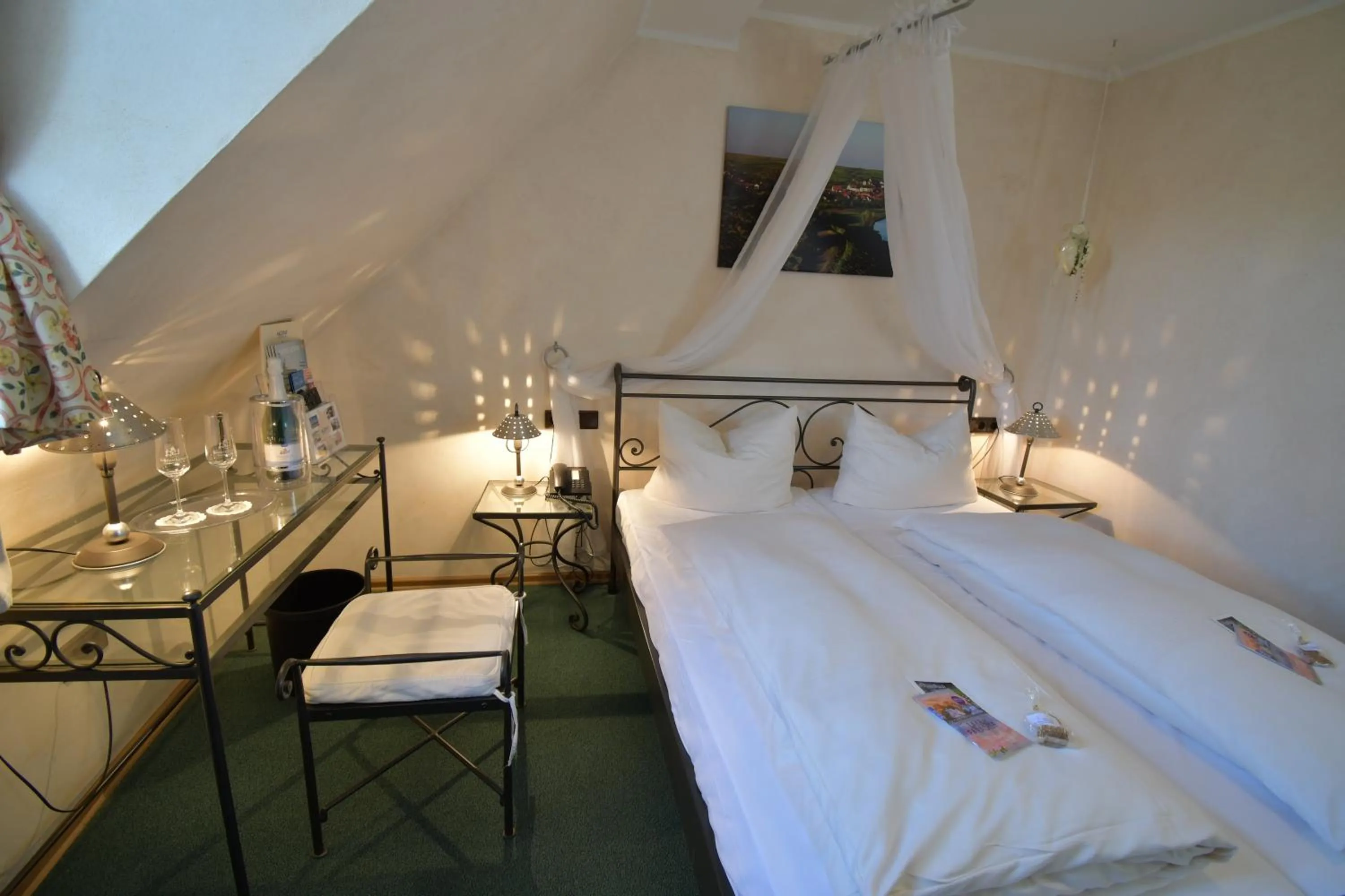 Photo of the whole room, Bed in AKZENT Hotel Franziskaner