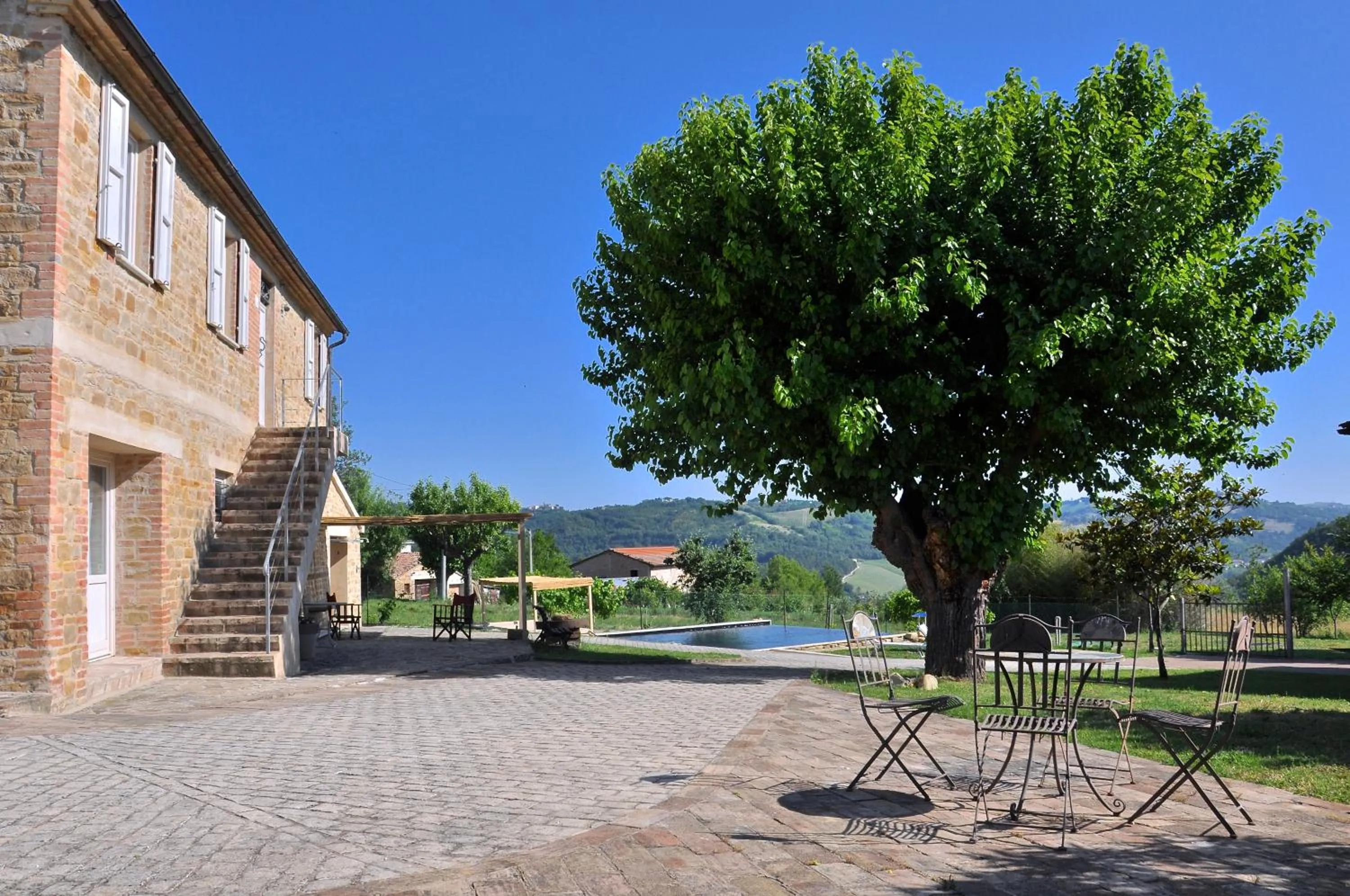 Facade/entrance in Tuttaterra