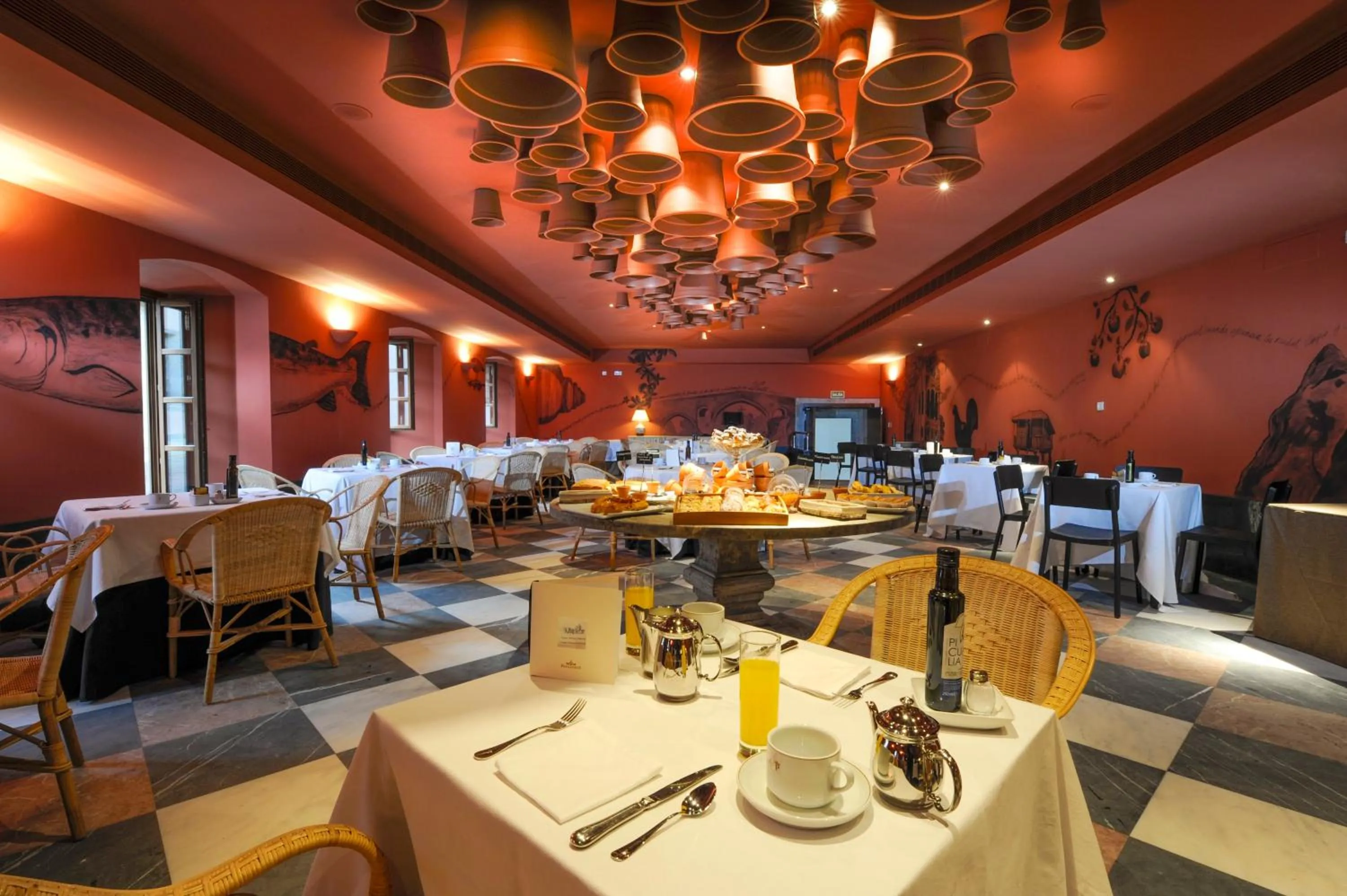 Restaurant/places to eat in Parador de Corias