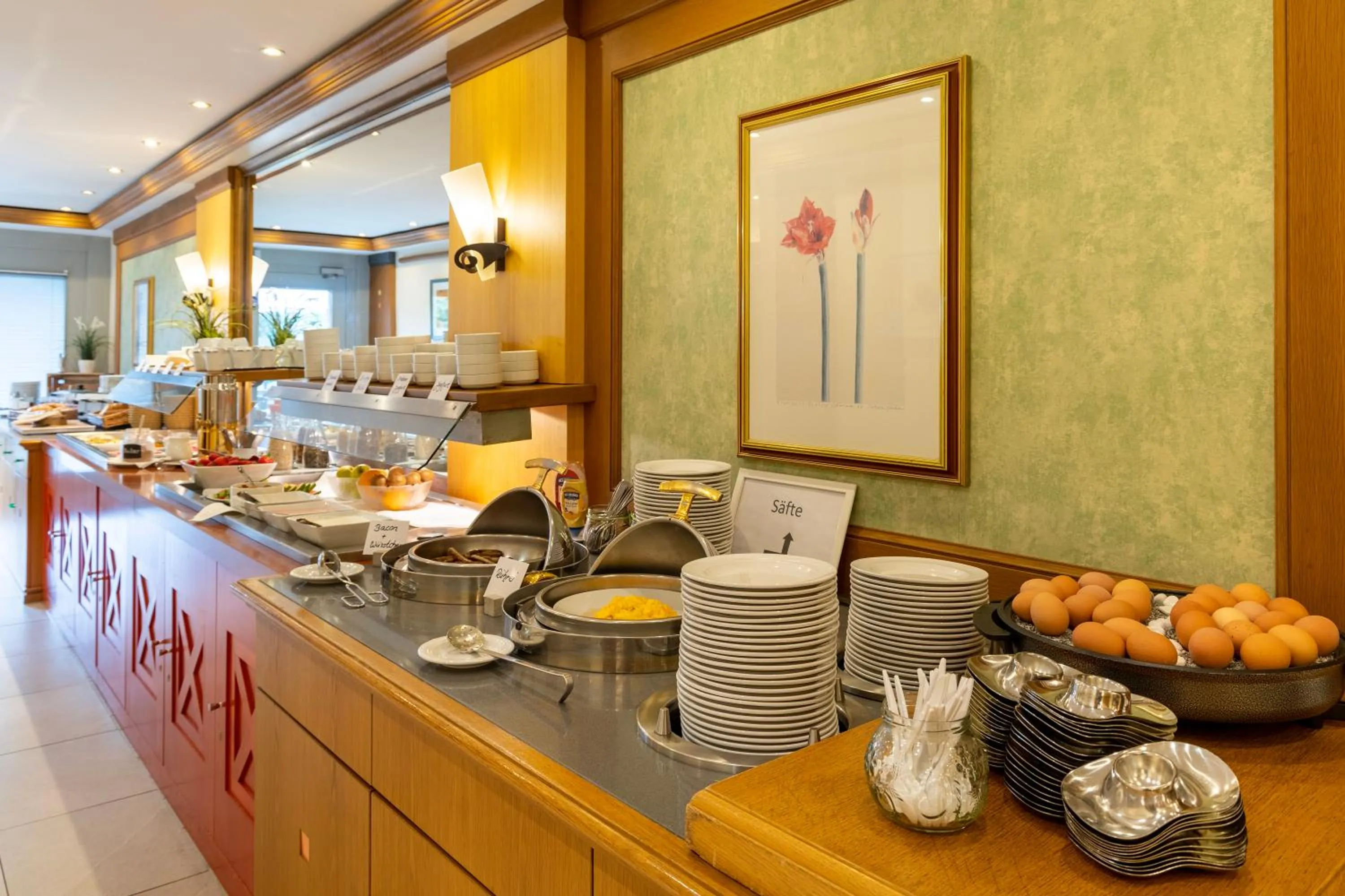 Breakfast in Hotel Heide Kröpke