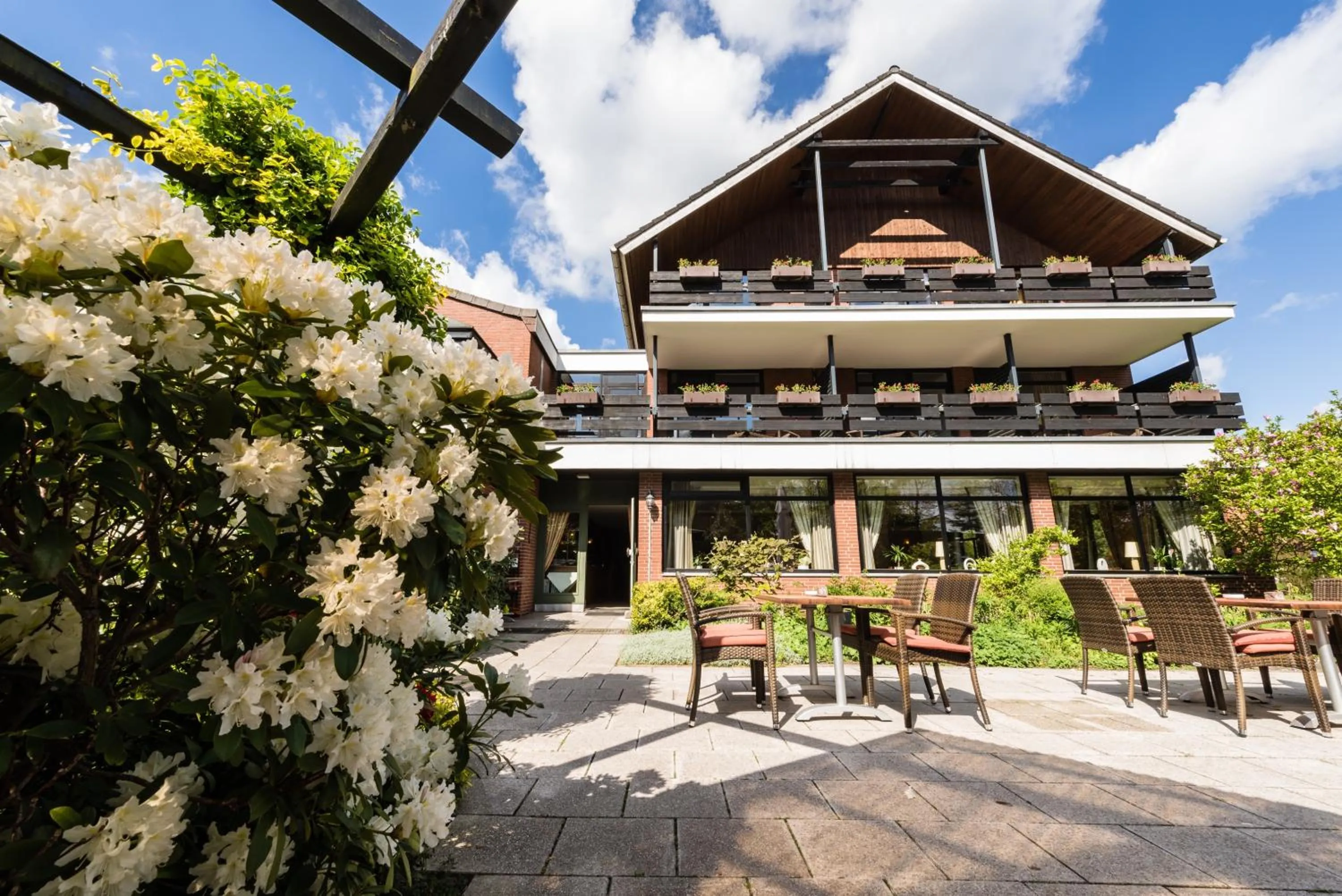 Facade/entrance in Hotel Heide Kröpke