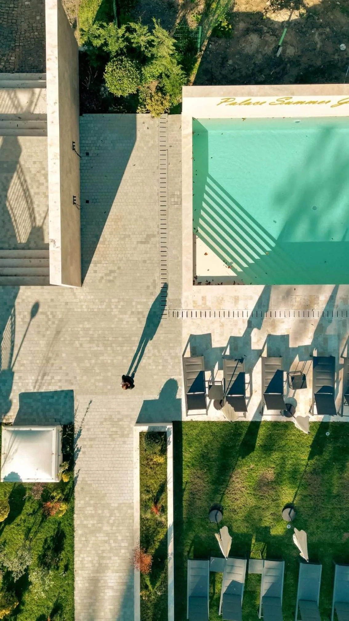 Swimming pool in Hotel Palace