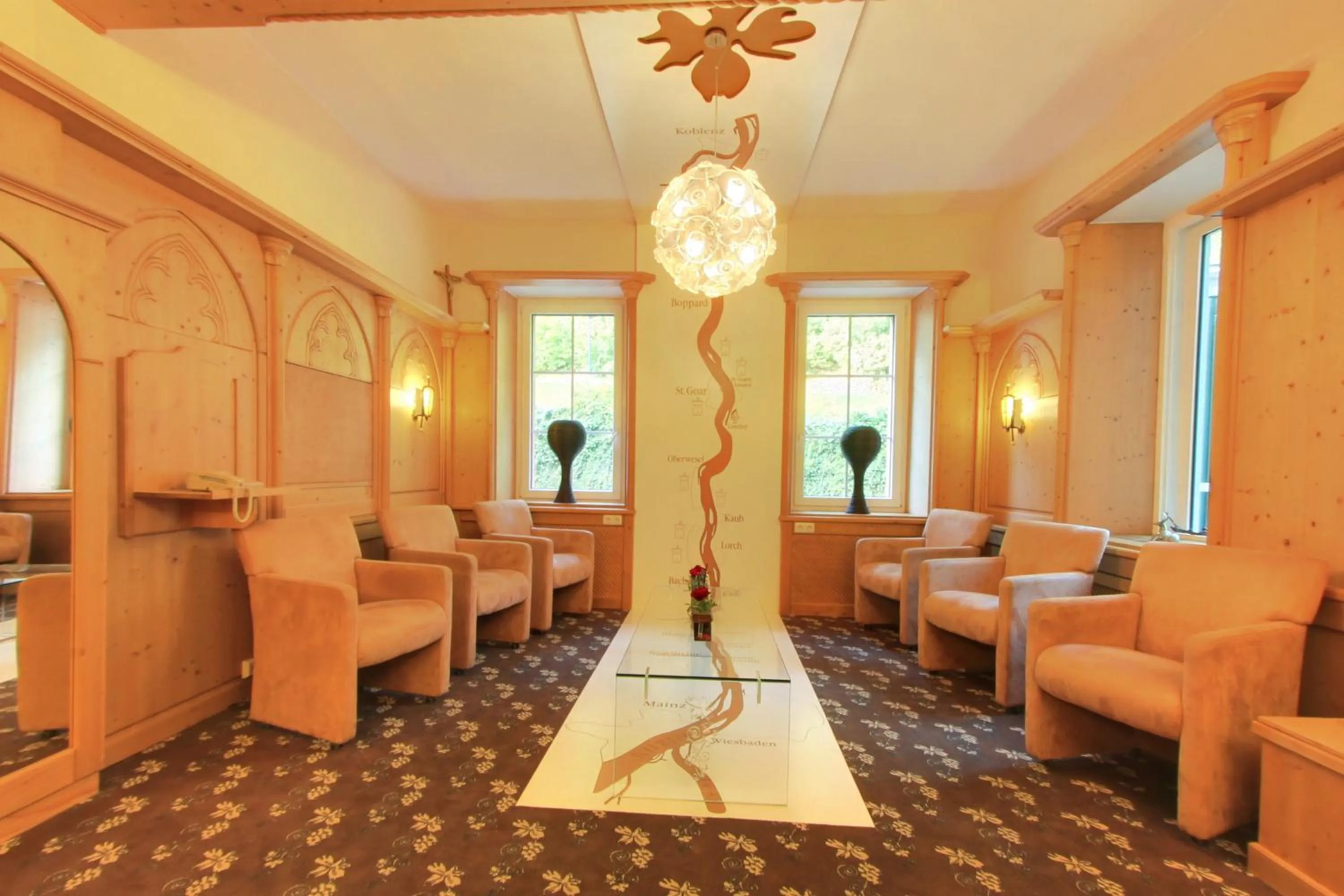 Lobby or reception in Akzent Waldhotel Rheingau