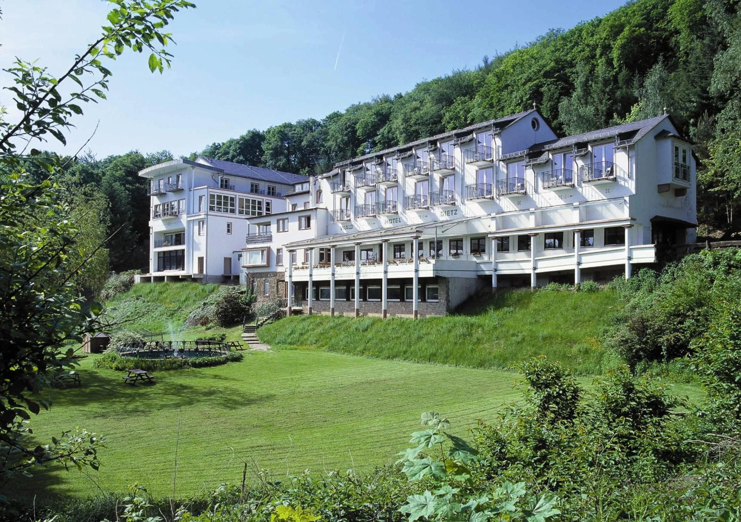 Property building in Akzent Waldhotel Rheingau