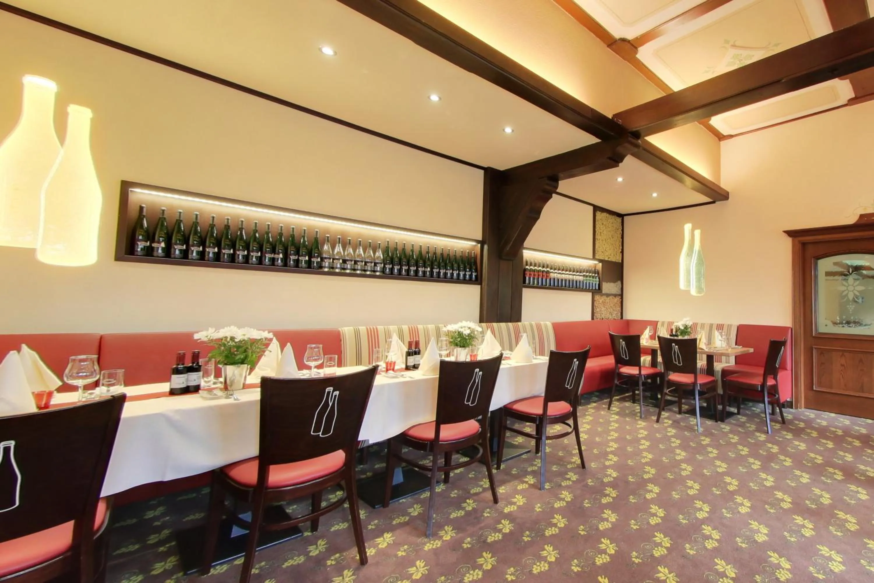 Restaurant/places to eat in Akzent Waldhotel Rheingau