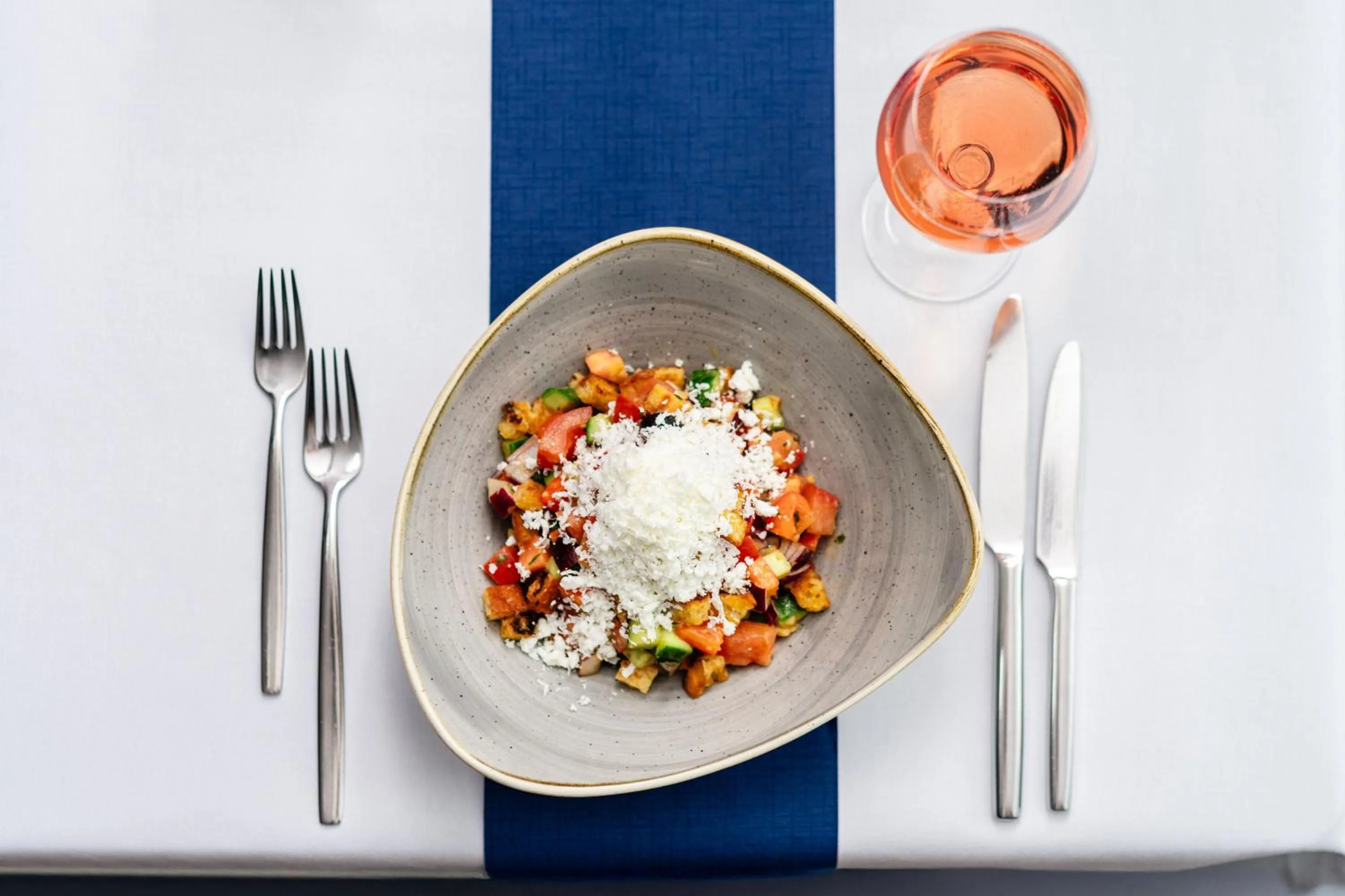 Restaurant/places to eat in Occidental Dresden Newa